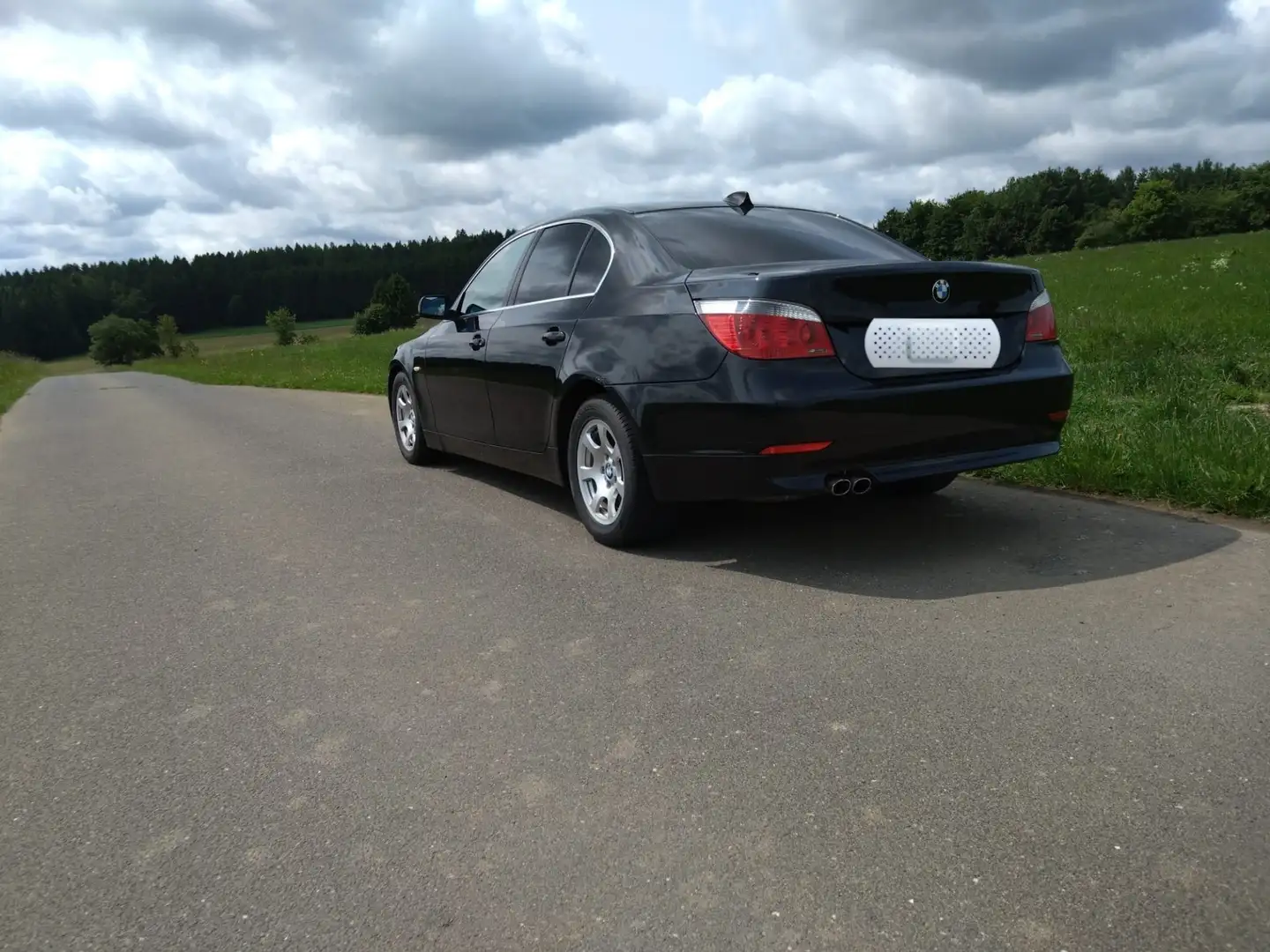 BMW 520 520i Noir - 2