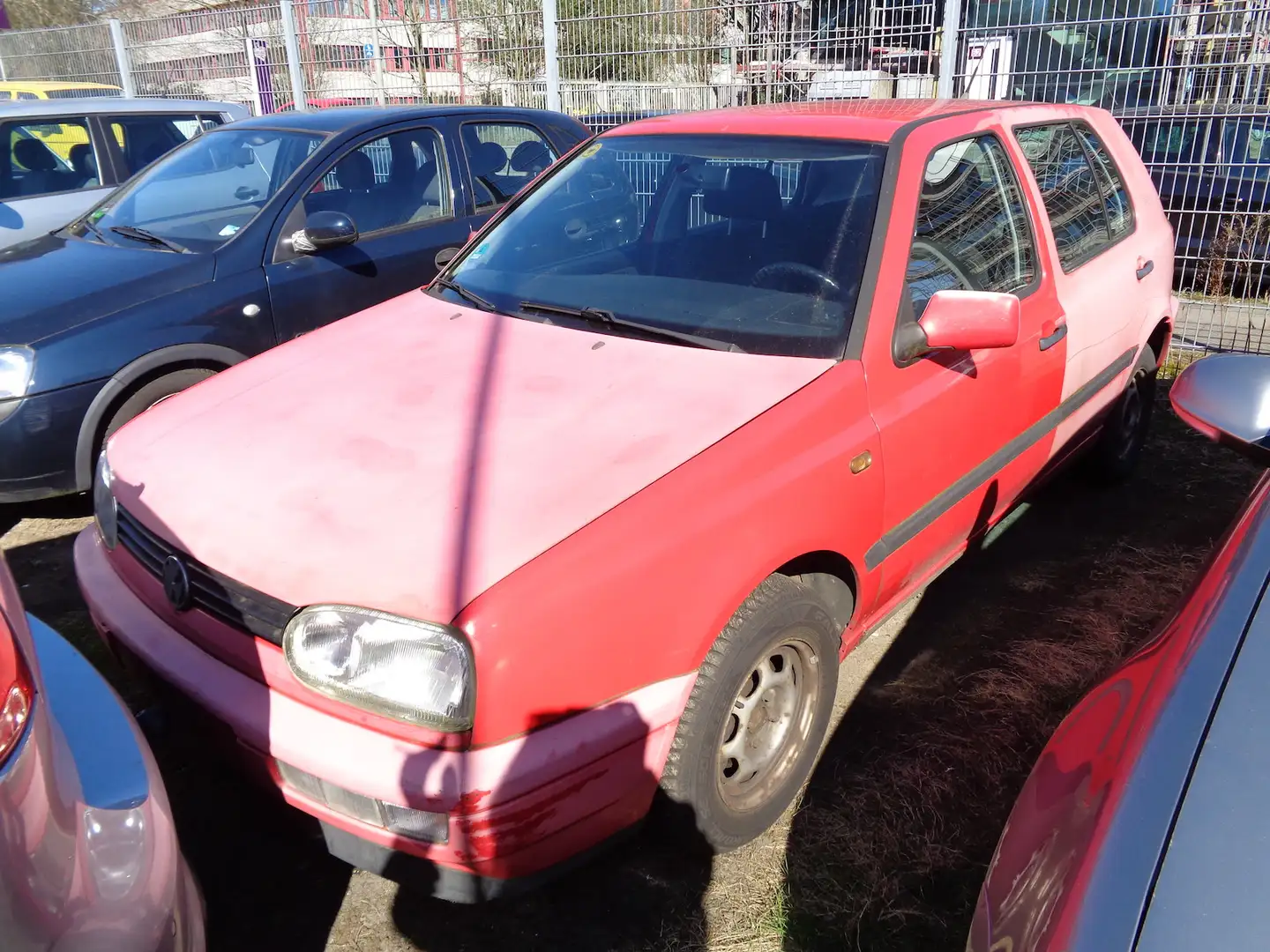 Volkswagen Golf 1.8 Bon Jovi *Klimaanlage* Rot - 1