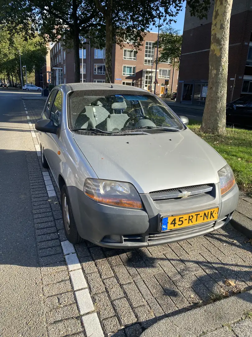 Chevrolet Kalos 1.2 Pure Gris - 2