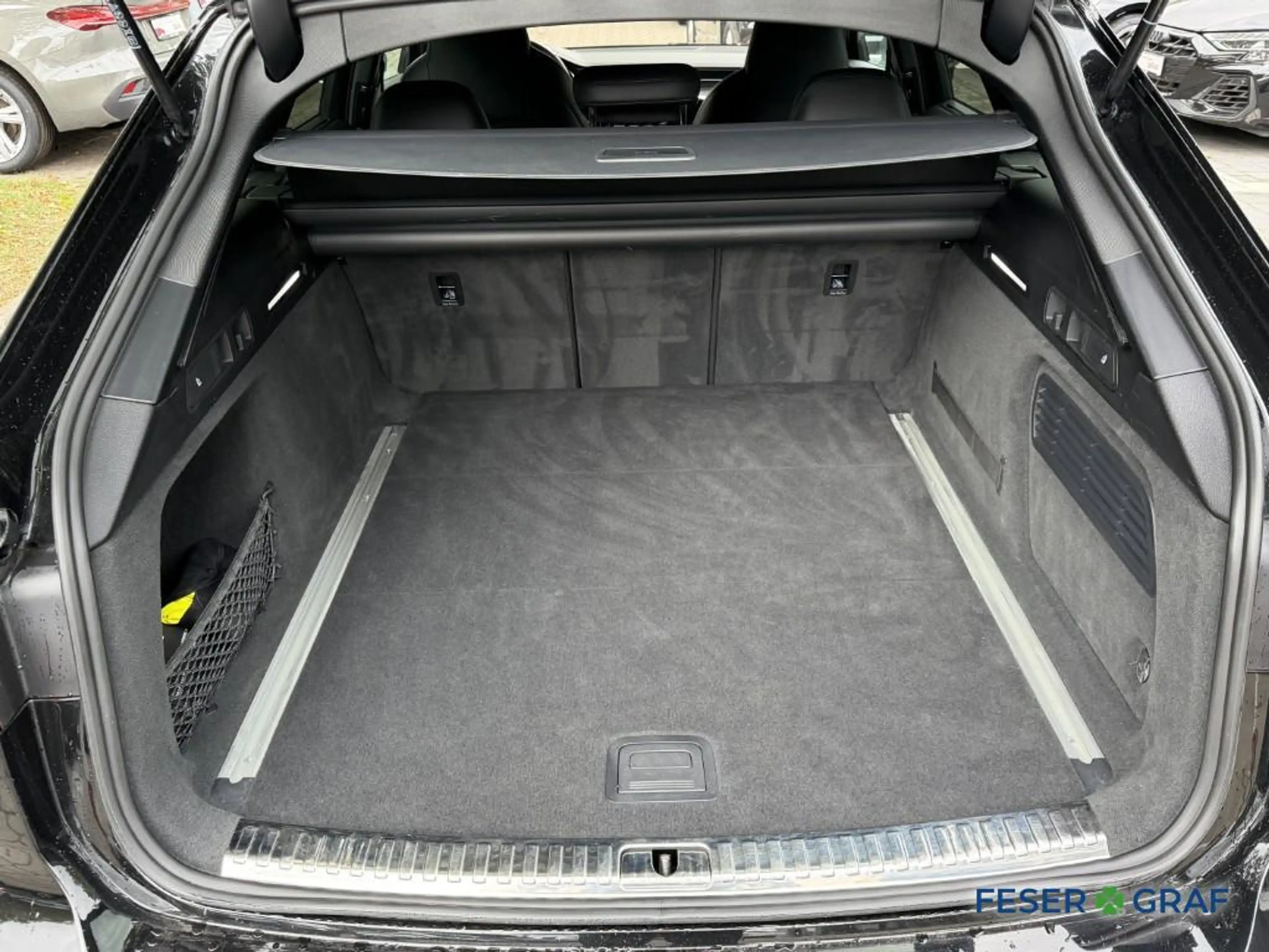 Audi RS6 Avant Dynamik+305kmh/B&O Premium/Matrix — photo 6