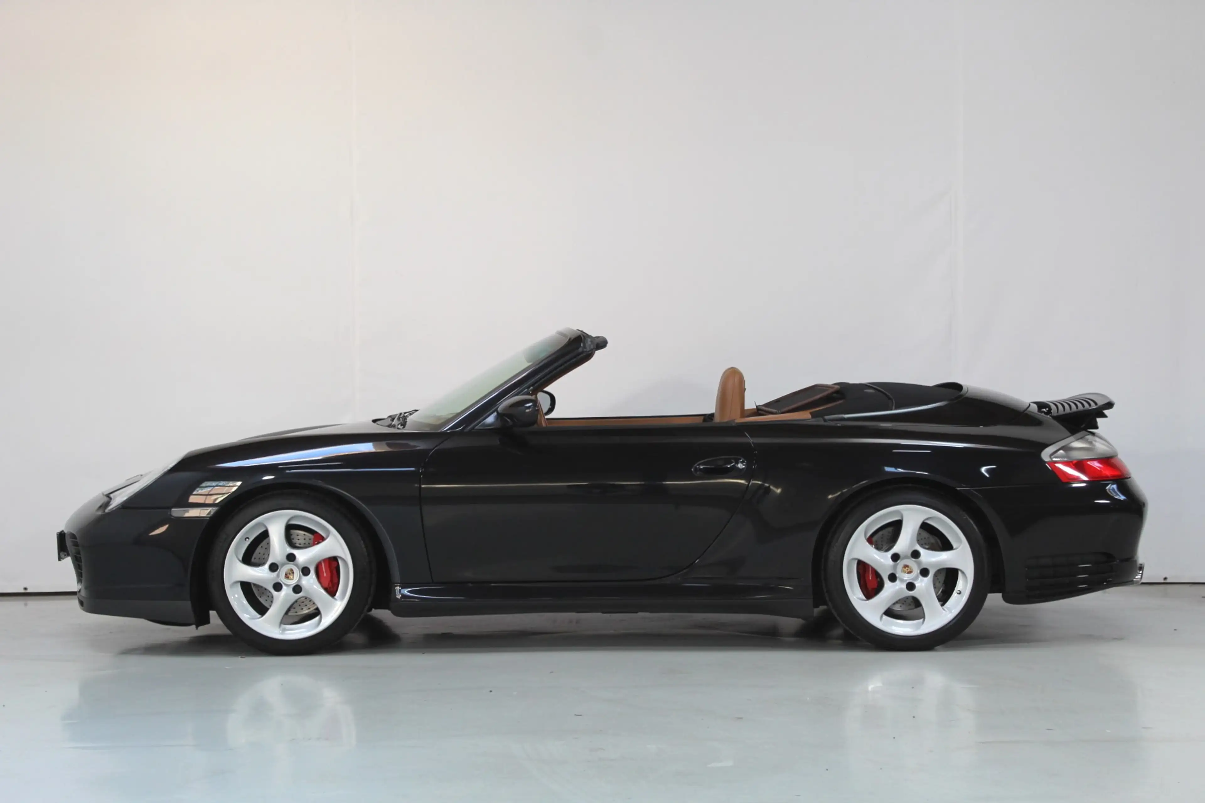 Porsche 996 Cabrio 3.6 Carrera 4S | PCCM | SAGA | Memory | — photo 11