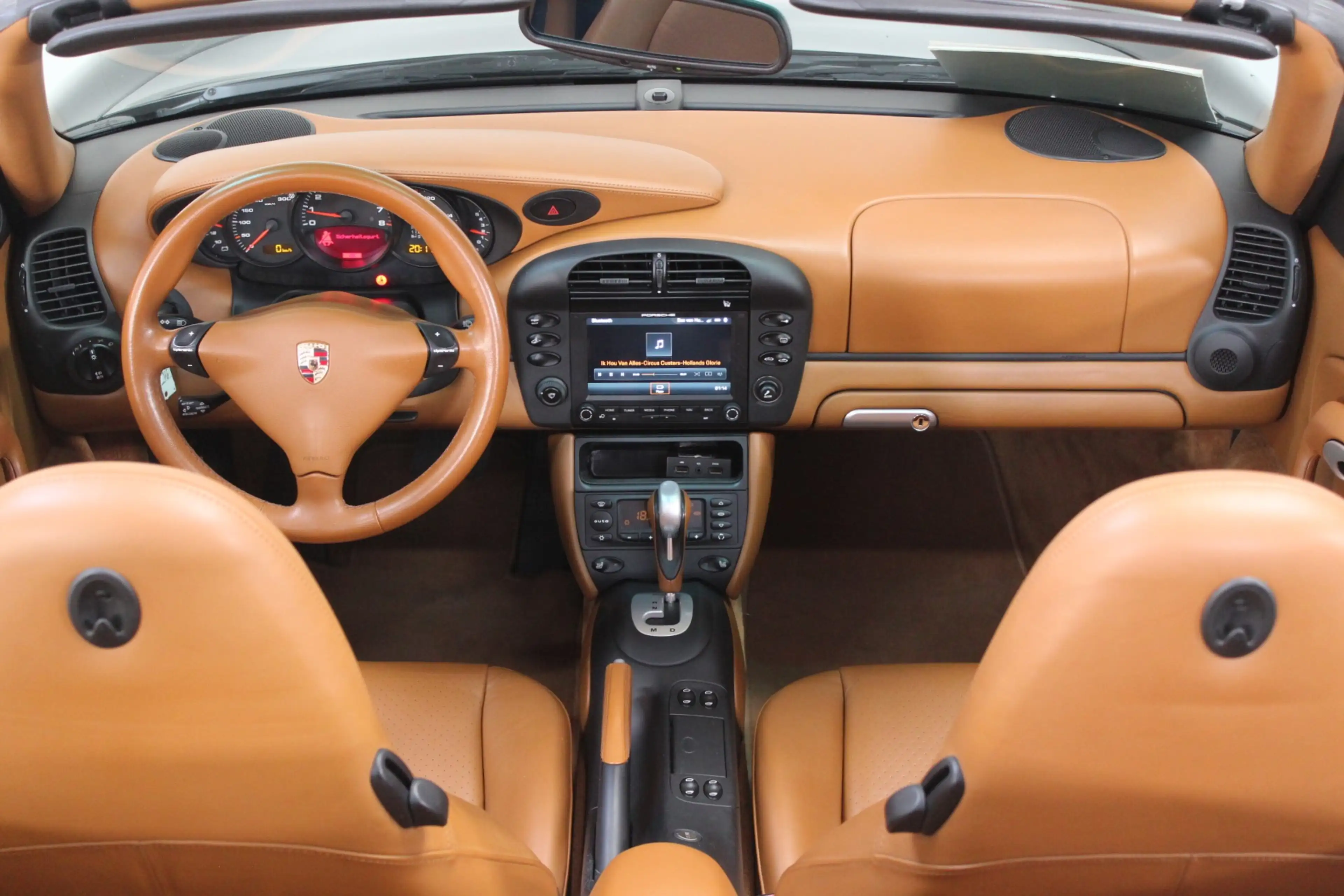 Porsche 996 Cabrio 3.6 Carrera 4S | PCCM | SAGA | Memory | — photo 9