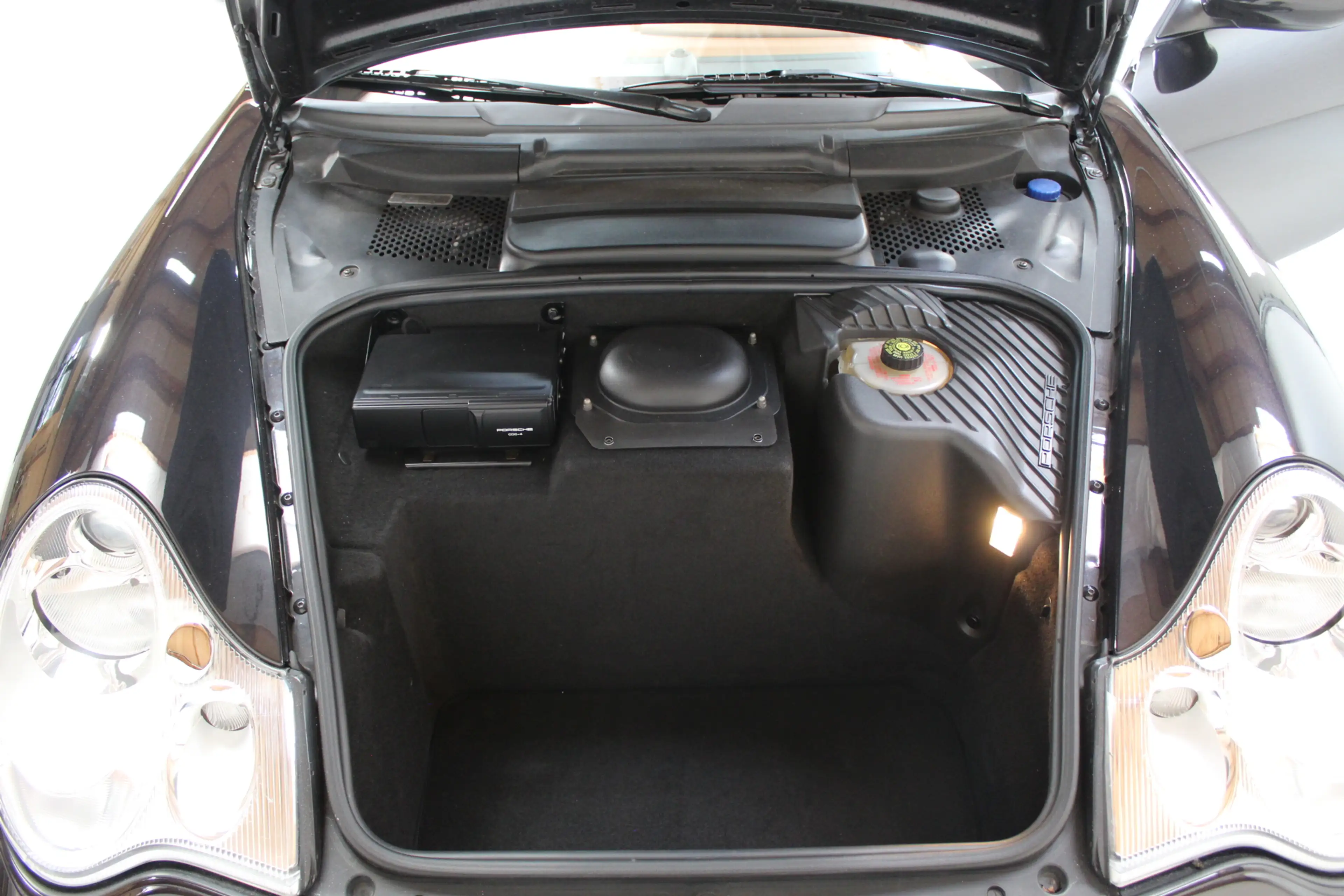 Porsche 996 Cabrio 3.6 Carrera 4S | PCCM | SAGA | Memory | — photo 25