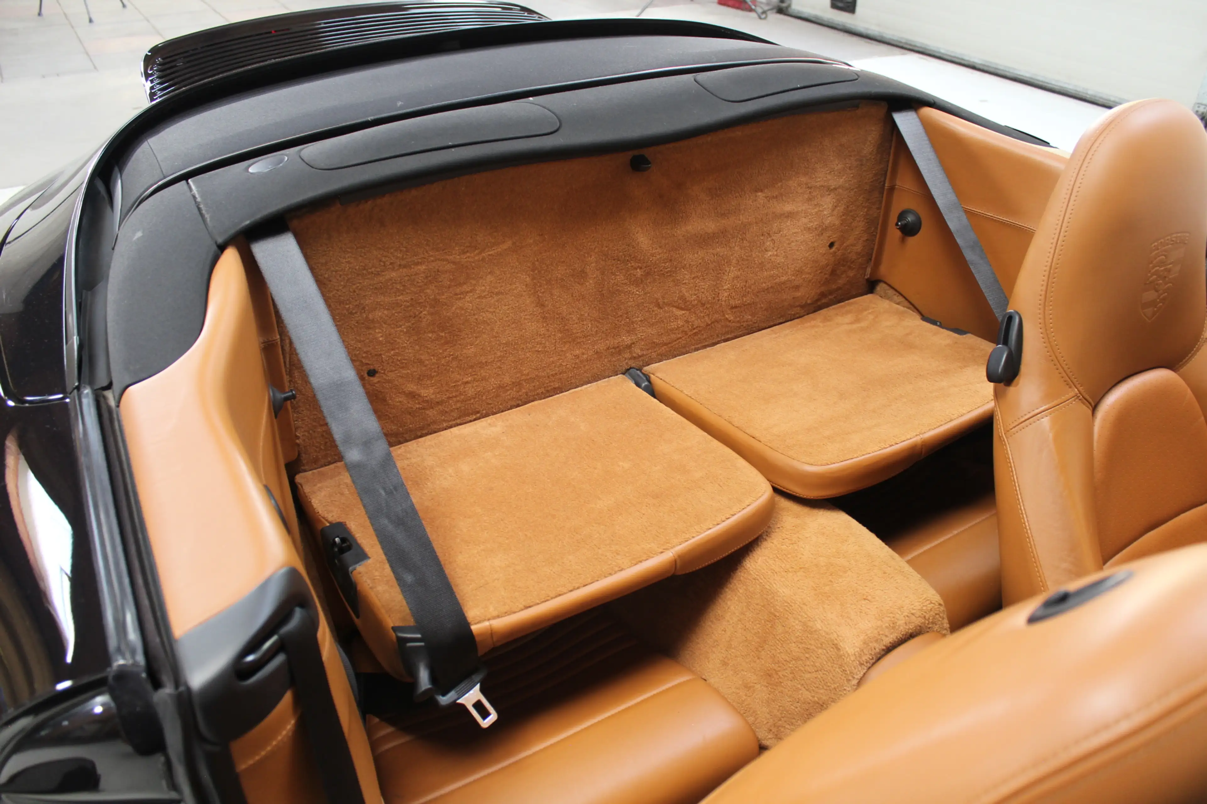 Porsche 996 Cabrio 3.6 Carrera 4S | PCCM | SAGA | Memory | — photo 18