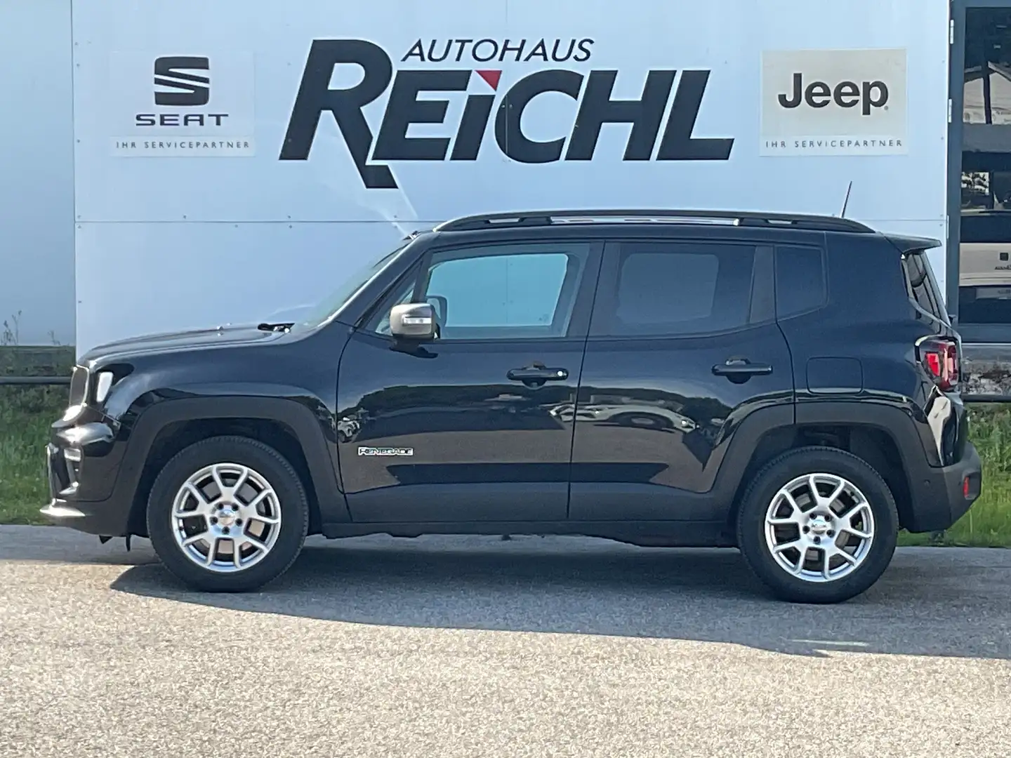 Jeep Renegade 1,3 PHEV Limited Plug-In-Hybrid 4xe Schwarz - 1