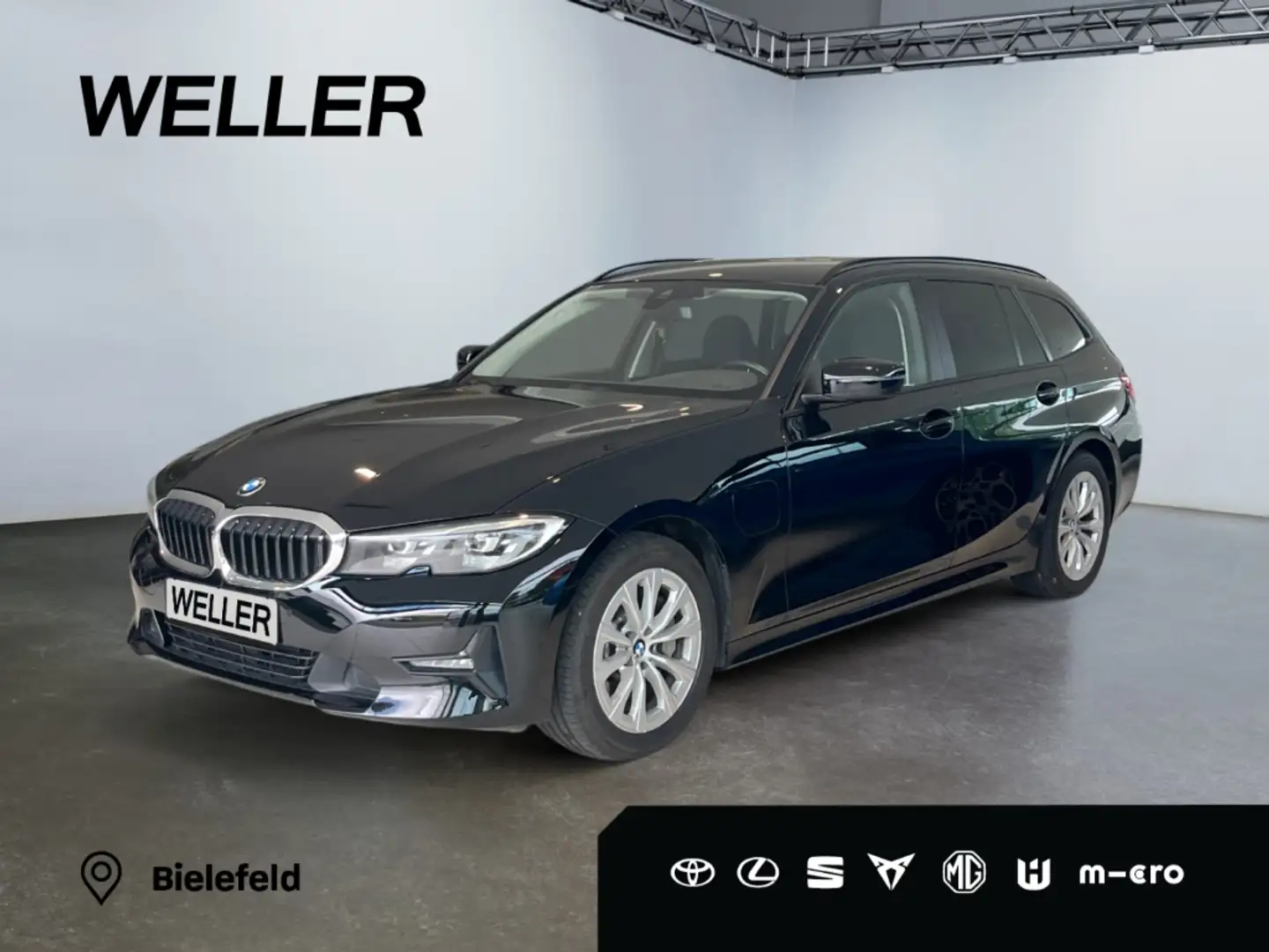 BMW 330 e Touring Advantage *LED*AHK*Harman Kardon* Schwarz - 1