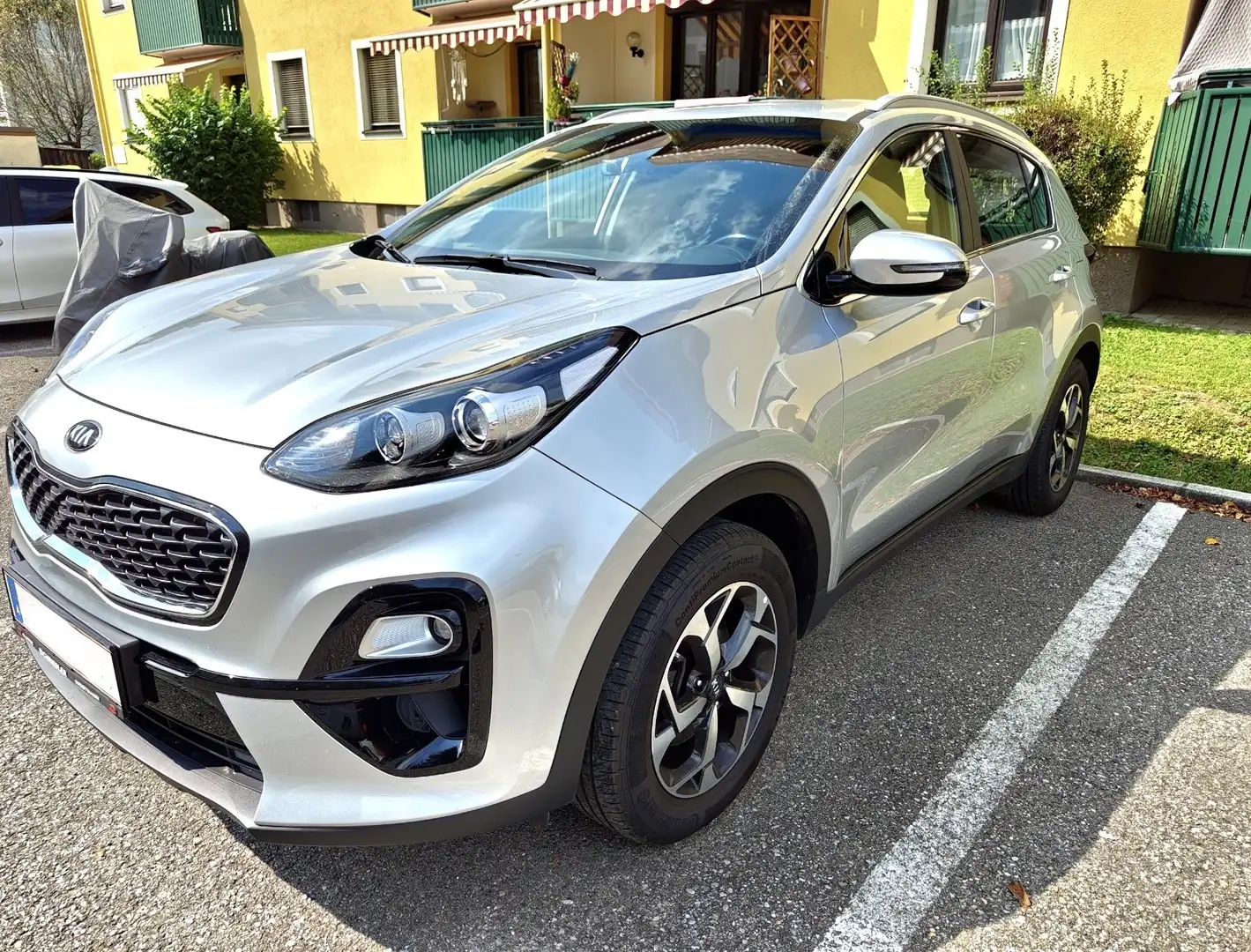 Kia Sportage 1,6 GDI GPF Silber - 1