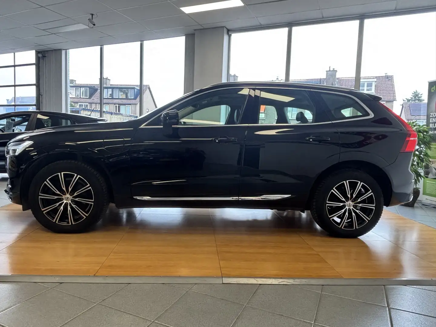 Volvo XC60 2.0 T8 Twin Engine AWD Inscription * BOMVOL * LEER Noir - 2
