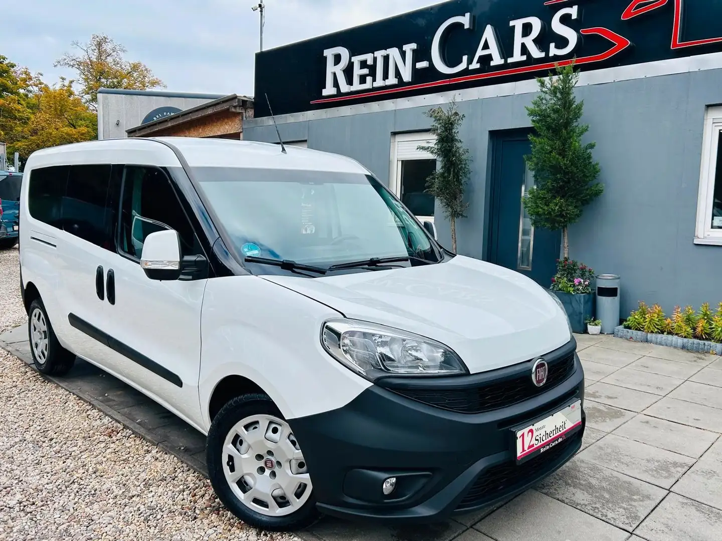 Fiat Doblo SX Maxi 1.6 Kasten/NAVI/PDC/AHK/SHZ/ Blanc - 1