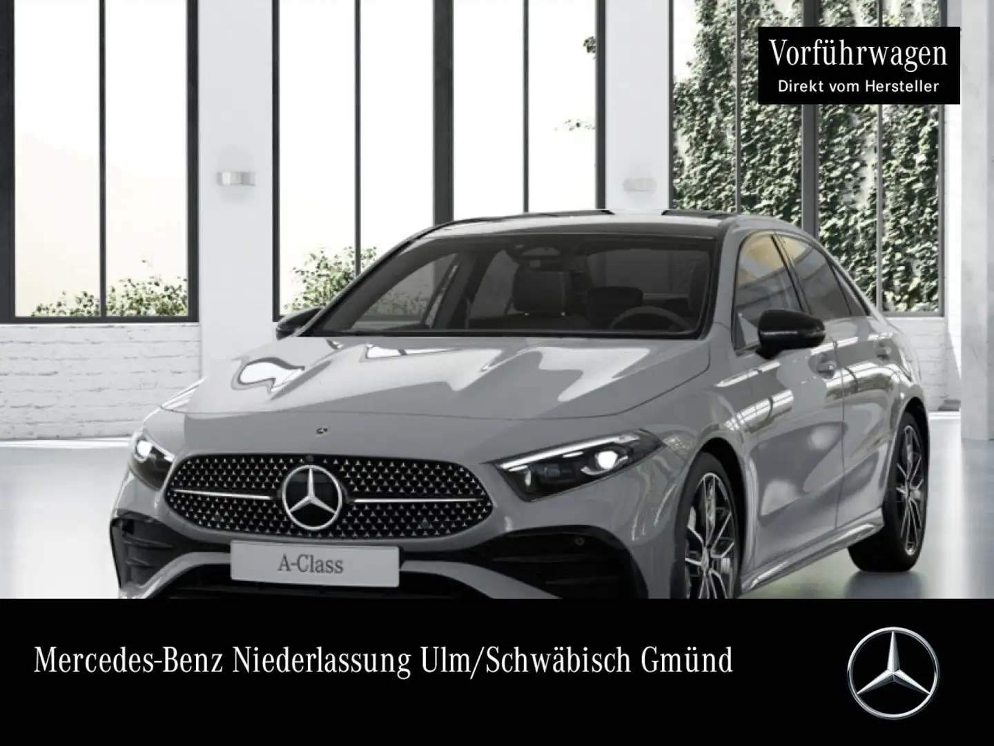 Mercedes-Benz A 220 d Lim AMG+NIGHT+PANO+360°+AHK+MULTIBEAM+8G Šedá - 1