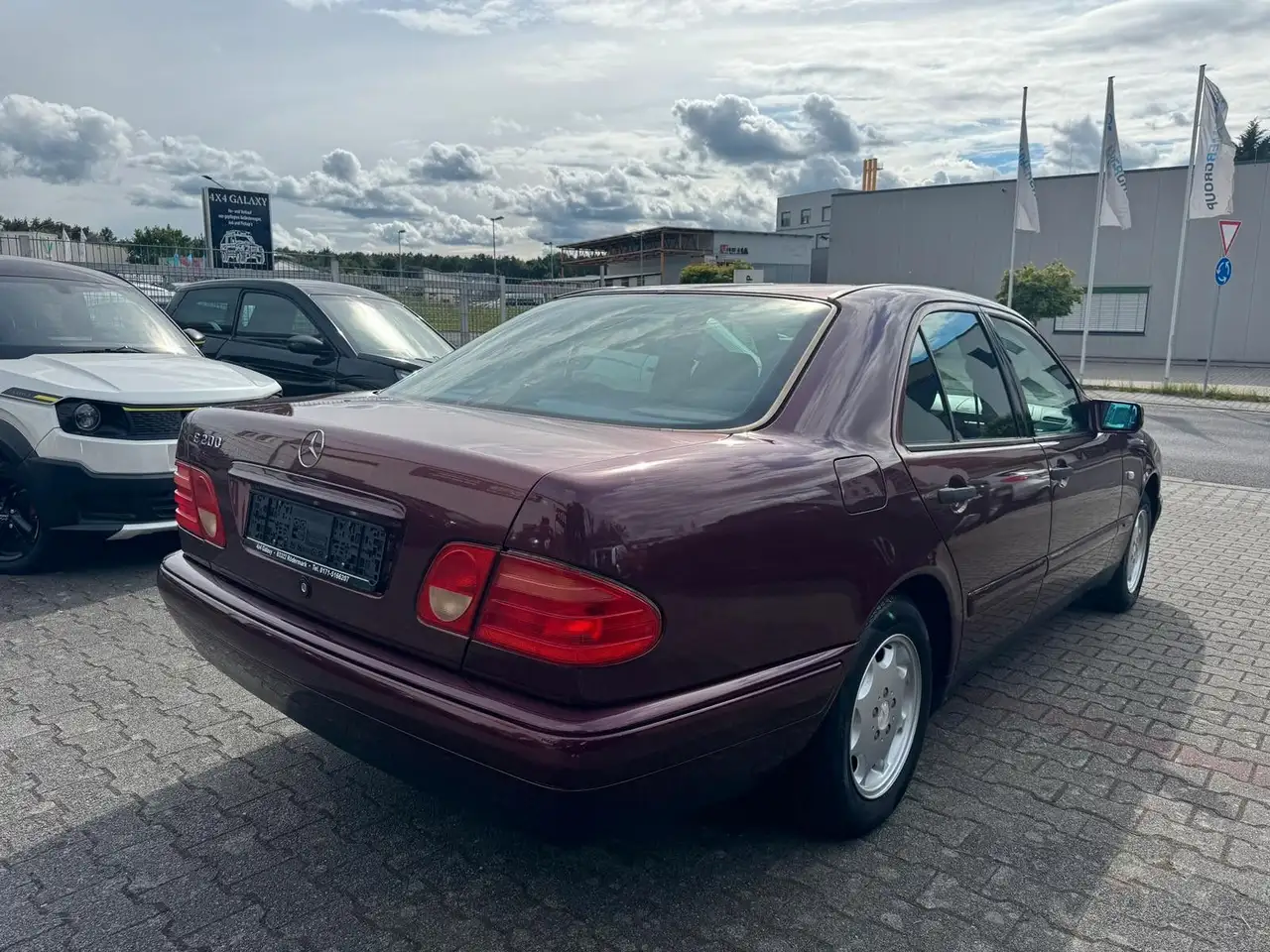 Mercedes-Benz E 200 Classic*Traum*Oldtimer 2027*, foto 4