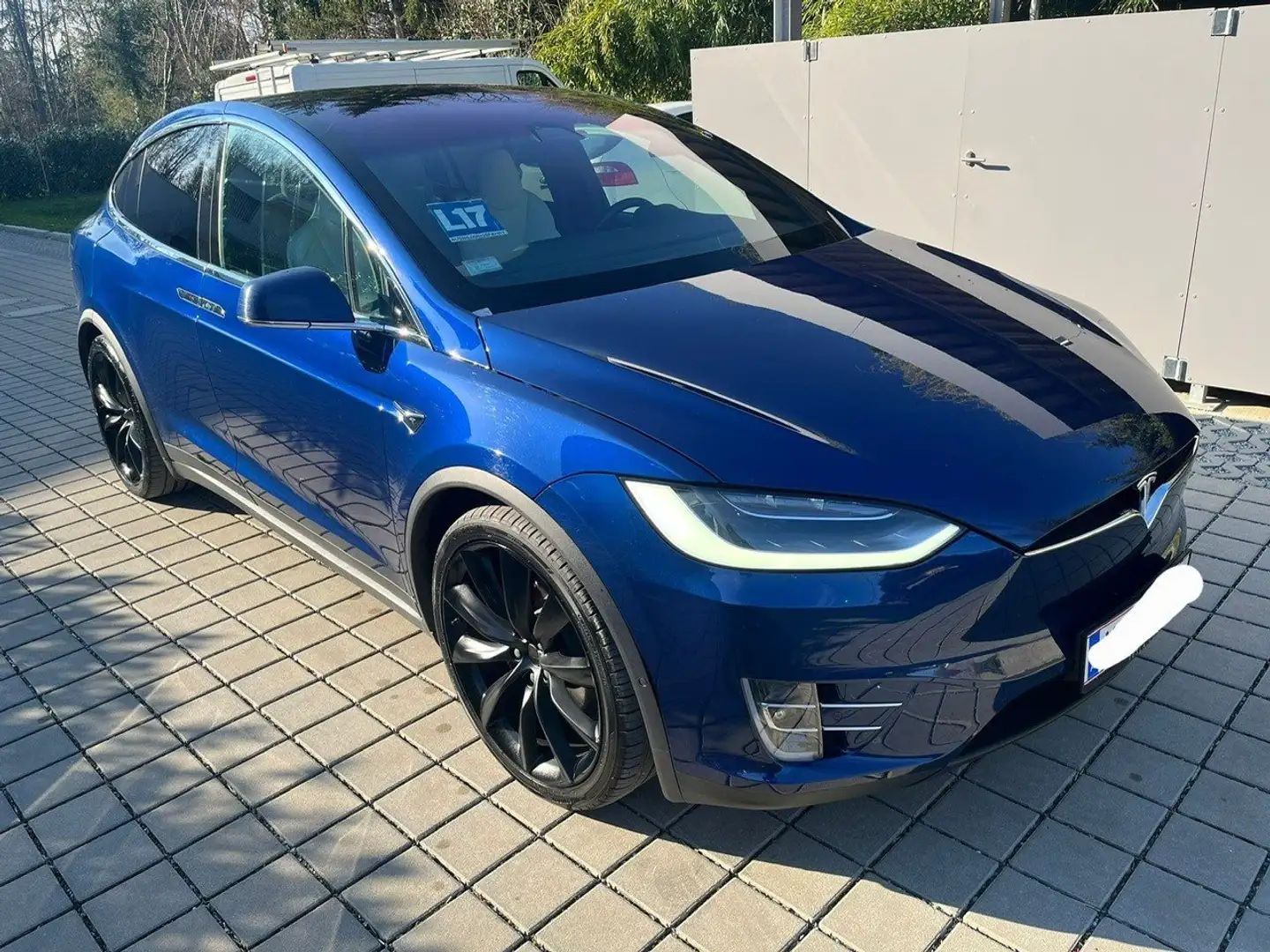 Tesla Model X Performance, 7-Sitzer, 770 PS Blau - 1