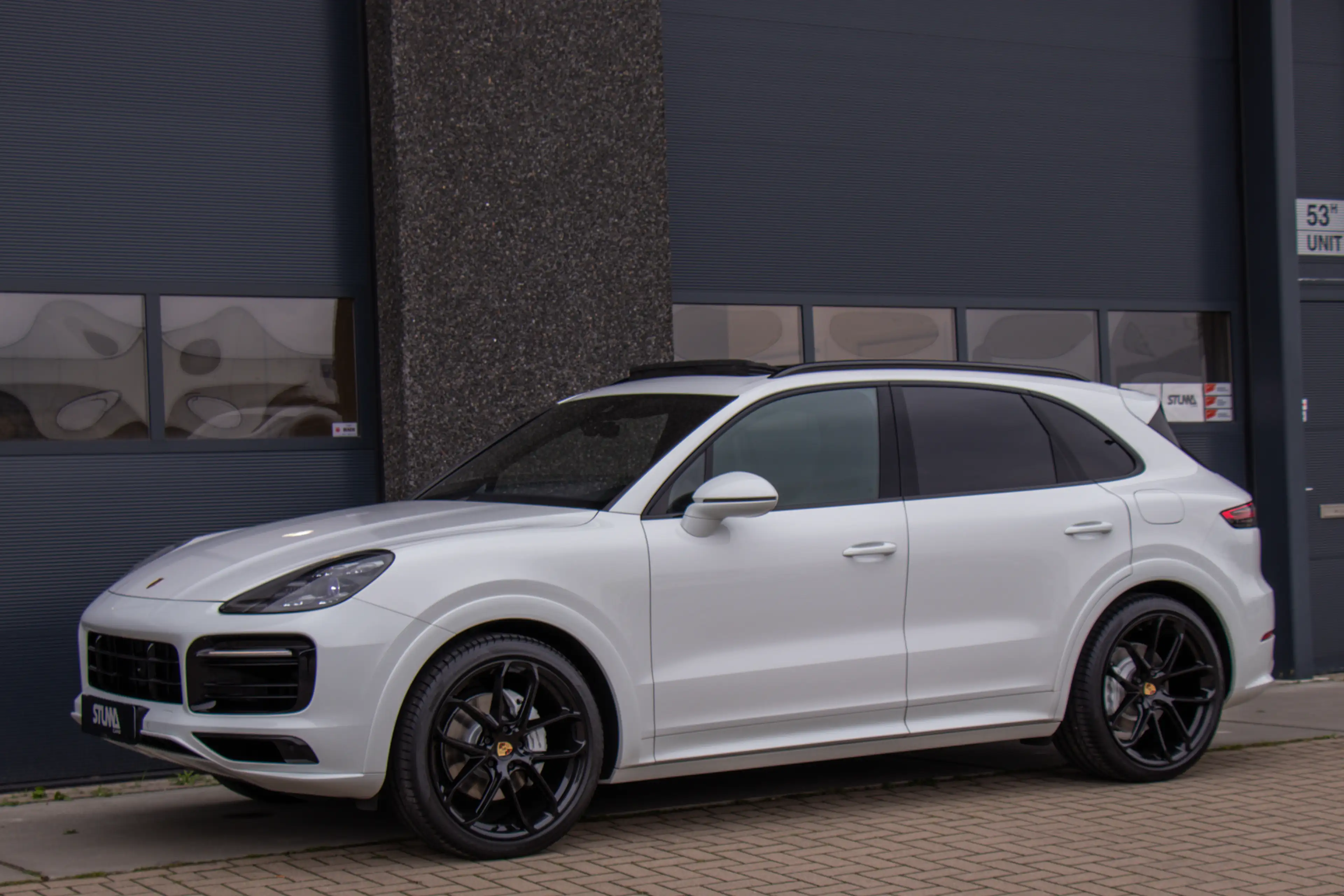 Porsche Cayenne 3.0 E-Hybrid | SoH 91% | SportDesign | Sport Chron — photo 2