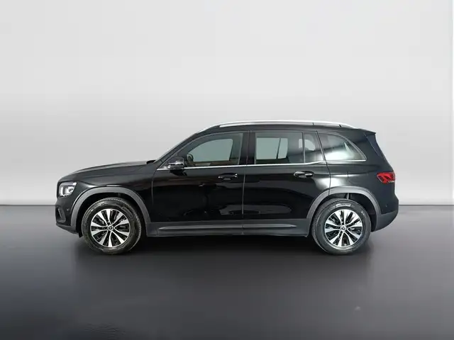 Mercedes-Benz GLB view 6