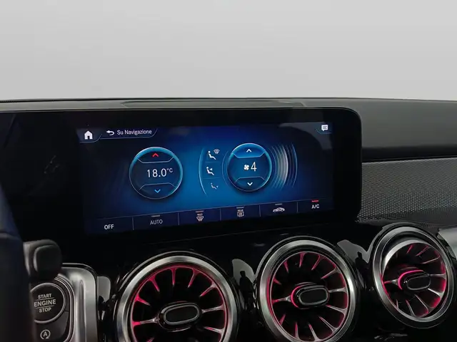 Mercedes-Benz GLB view 15
