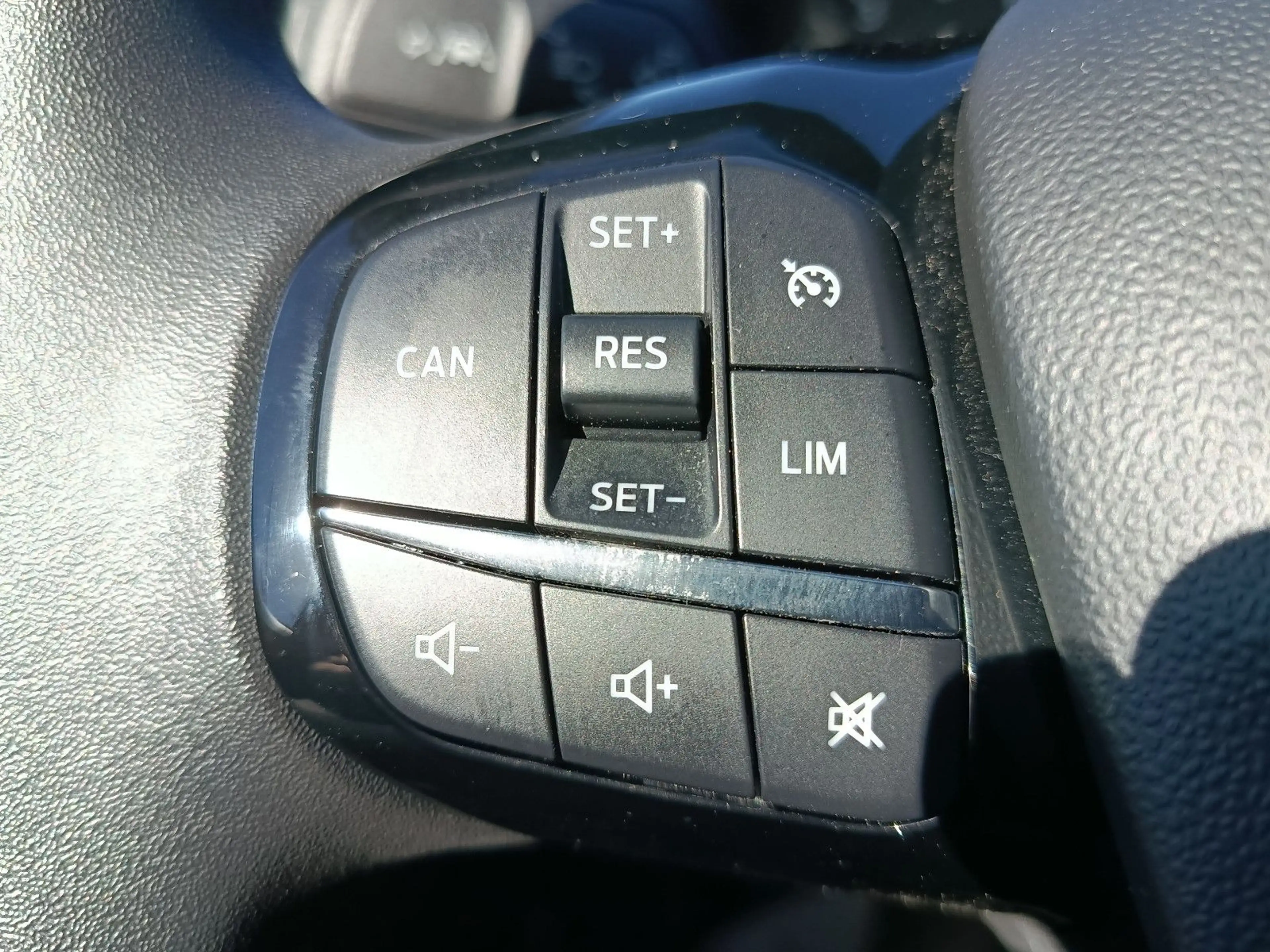 Ford Fiesta Cool & Connect 4trg*Klima*8-fach bereift — photo 14