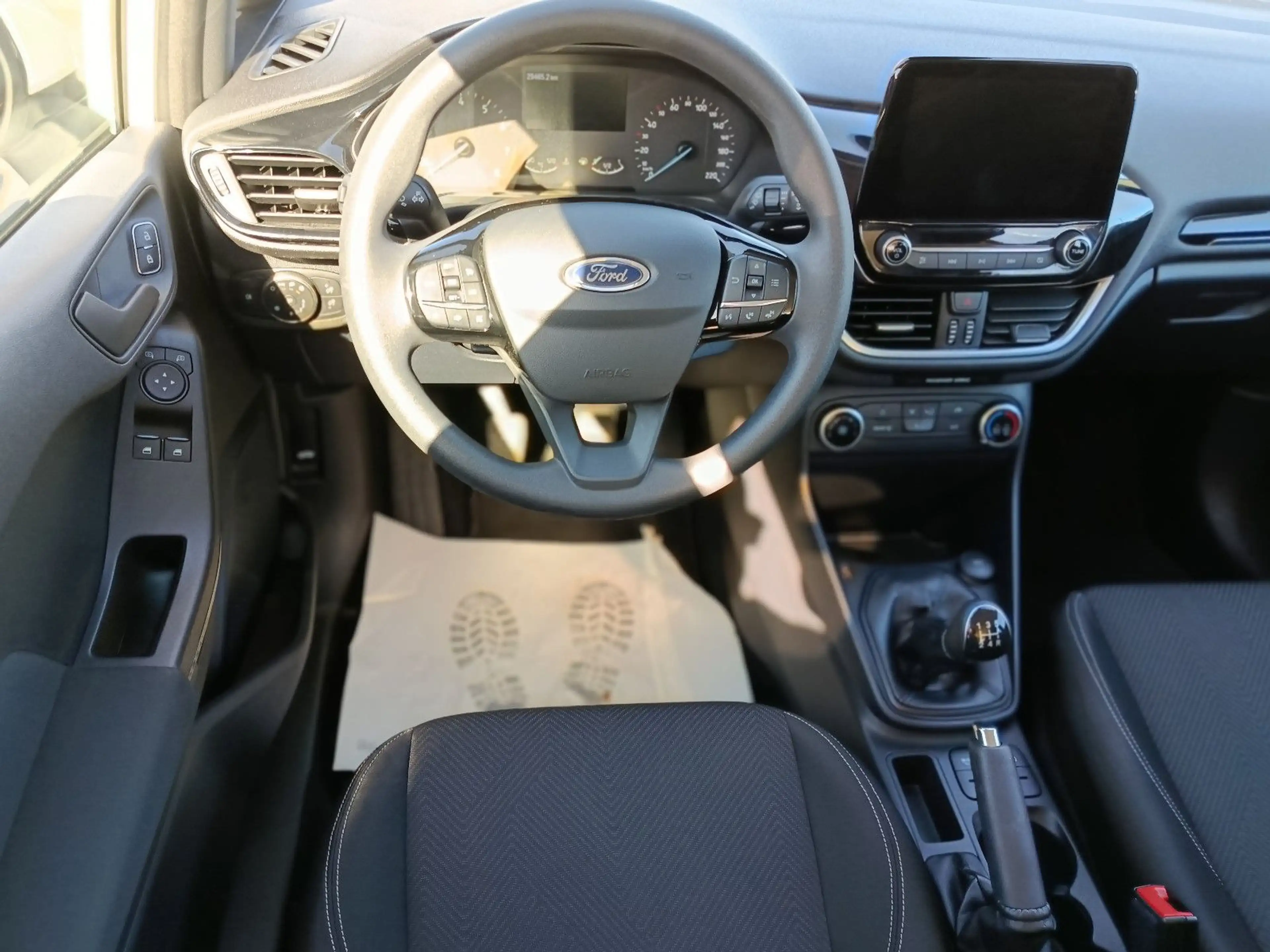 Ford Fiesta Cool & Connect 4trg*Klima*8-fach bereift — photo 10