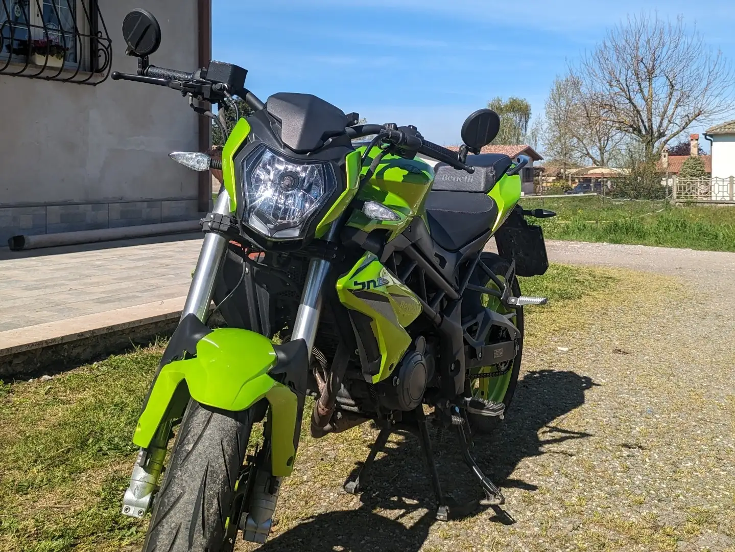 Benelli BN 125 Vert - 2