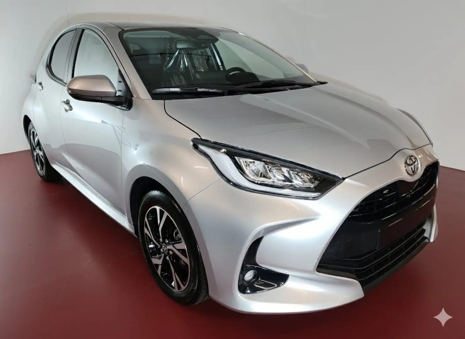 Toyota Yaris 1.5 Hybrid 92cv Trend+Cerchi in lega + Telecamera Grau - 1