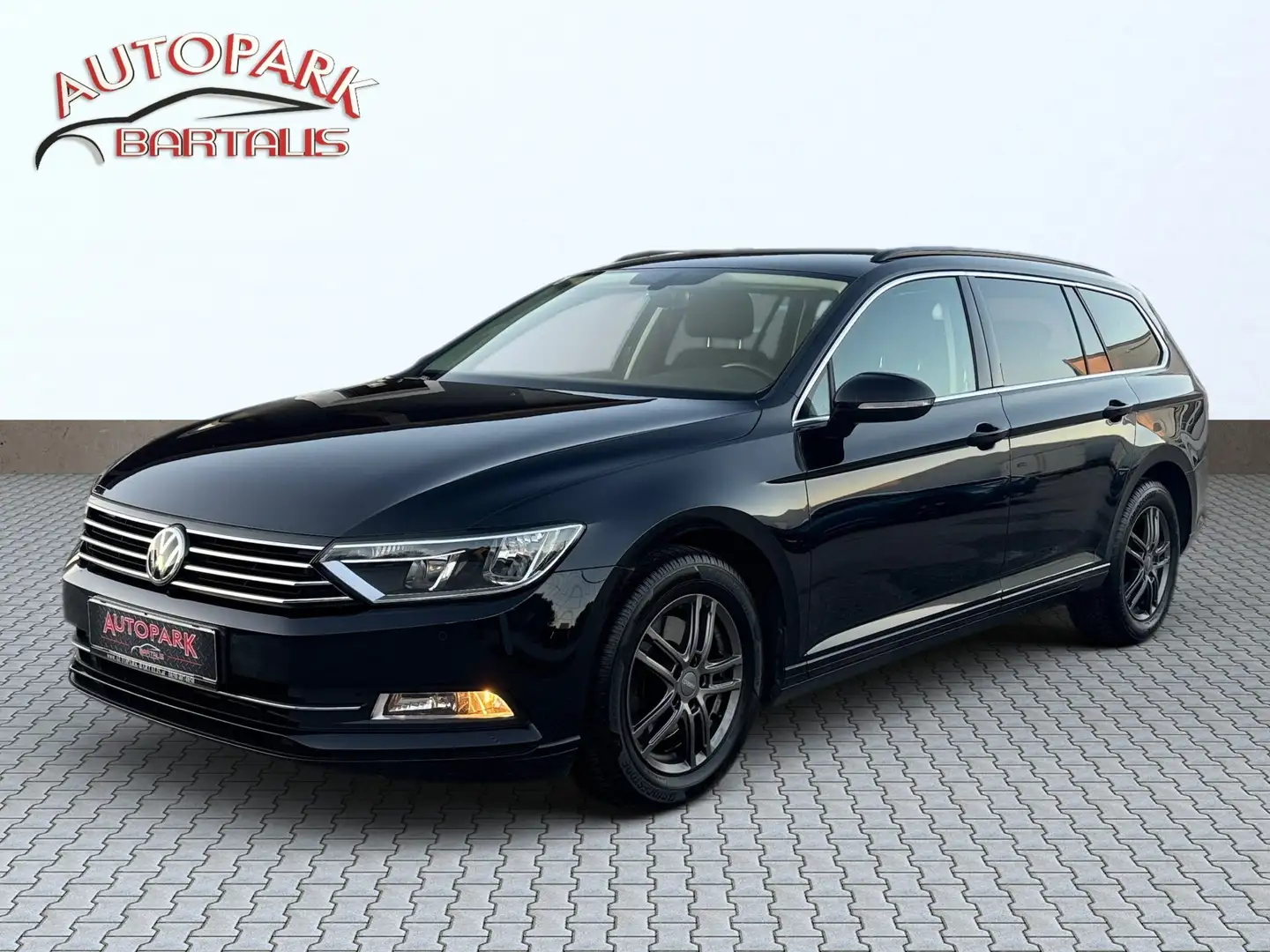 Volkswagen Passat Variant Comfortline BMT/Start-Stopp**1.BESITZ**NAVI**SHZ** Schwarz - 1