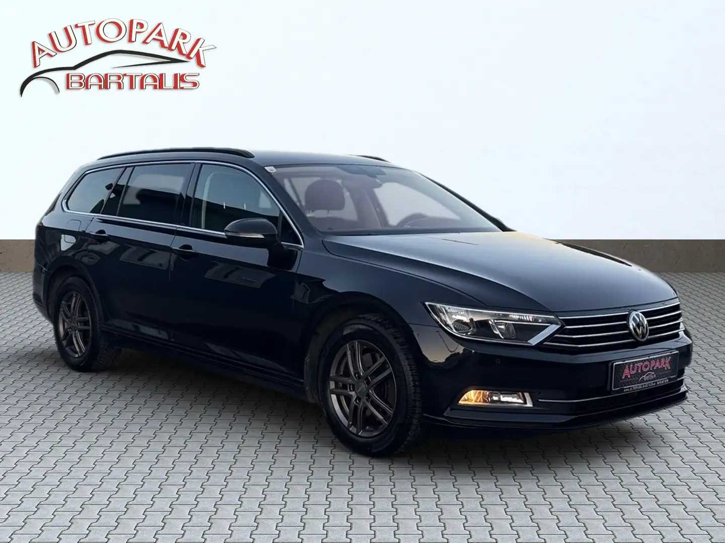 Volkswagen Passat Variant Comfortline BMT/Start-Stopp**1.BESITZ**NAVI**SHZ** Schwarz - 2