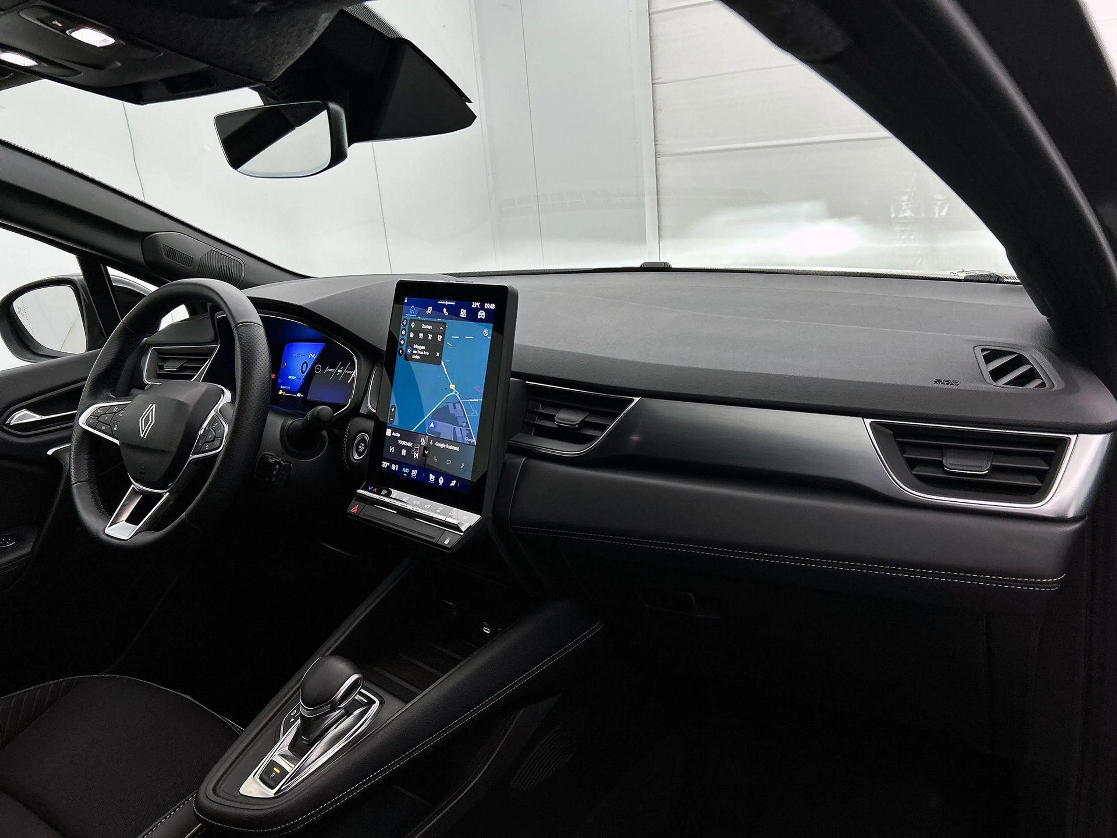 Renault Symbioz 1.6 E-Tech full hybrid 145 iconic | Apple carplay/ — photo 9