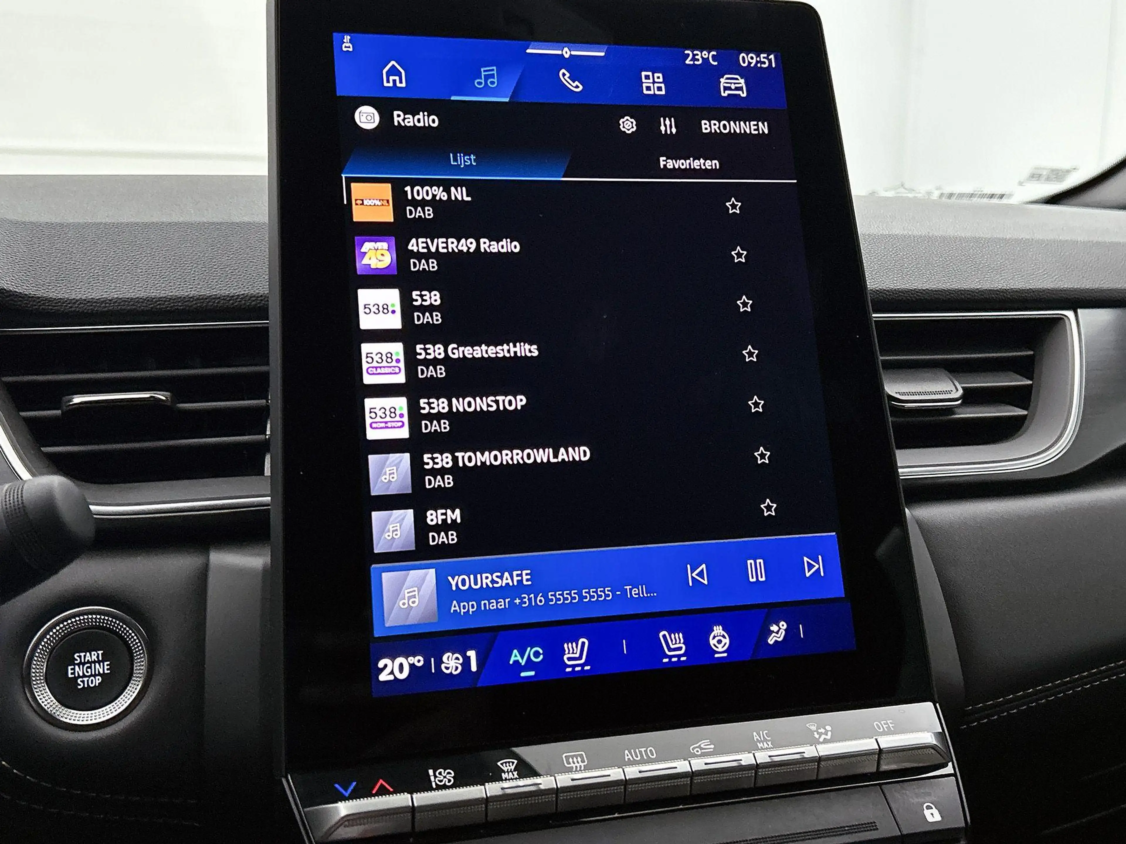 Renault Symbioz 1.6 E-Tech full hybrid 145 iconic | Apple carplay/ — photo 15