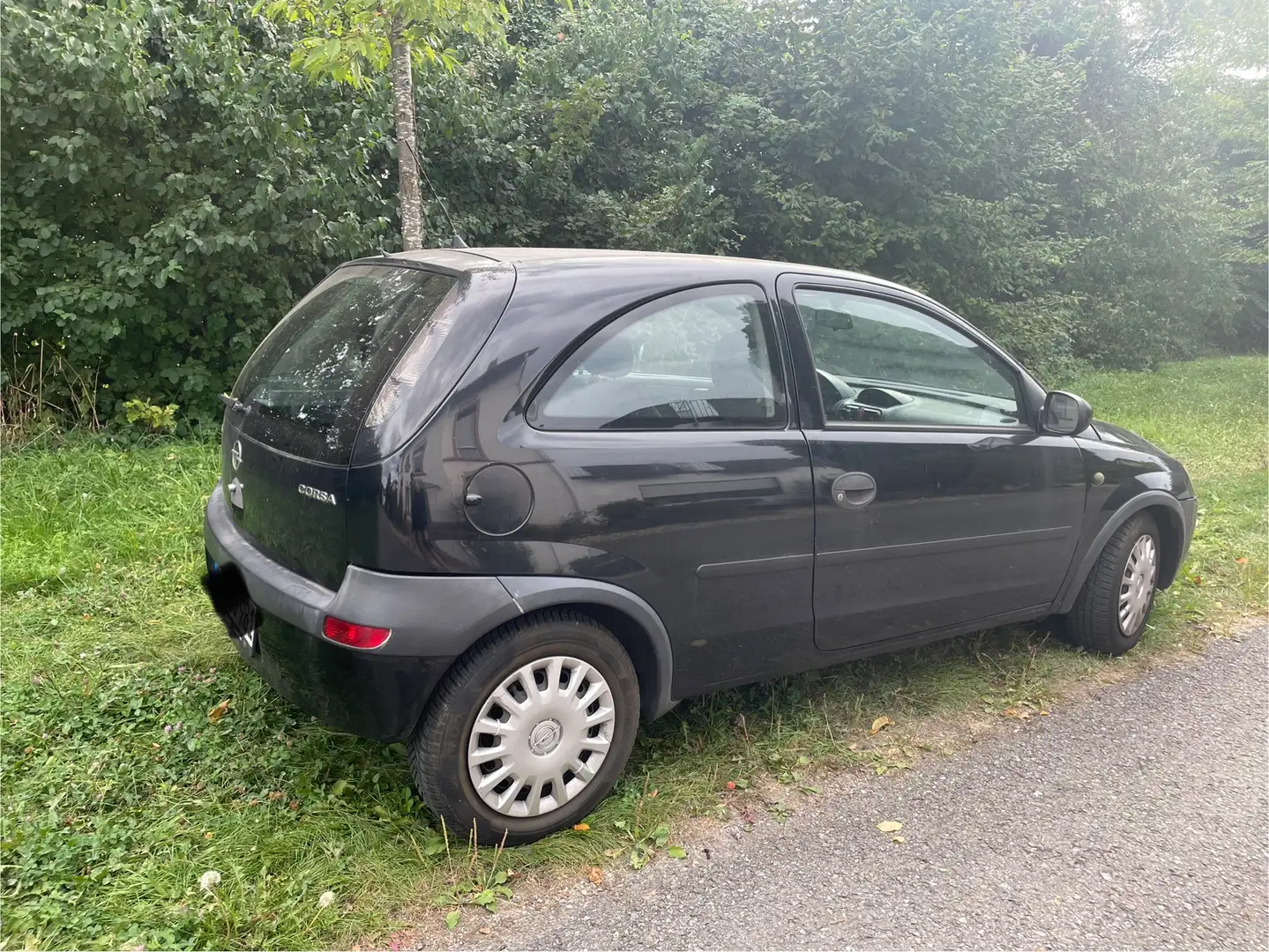 Opel Corsa Schwarz - 2