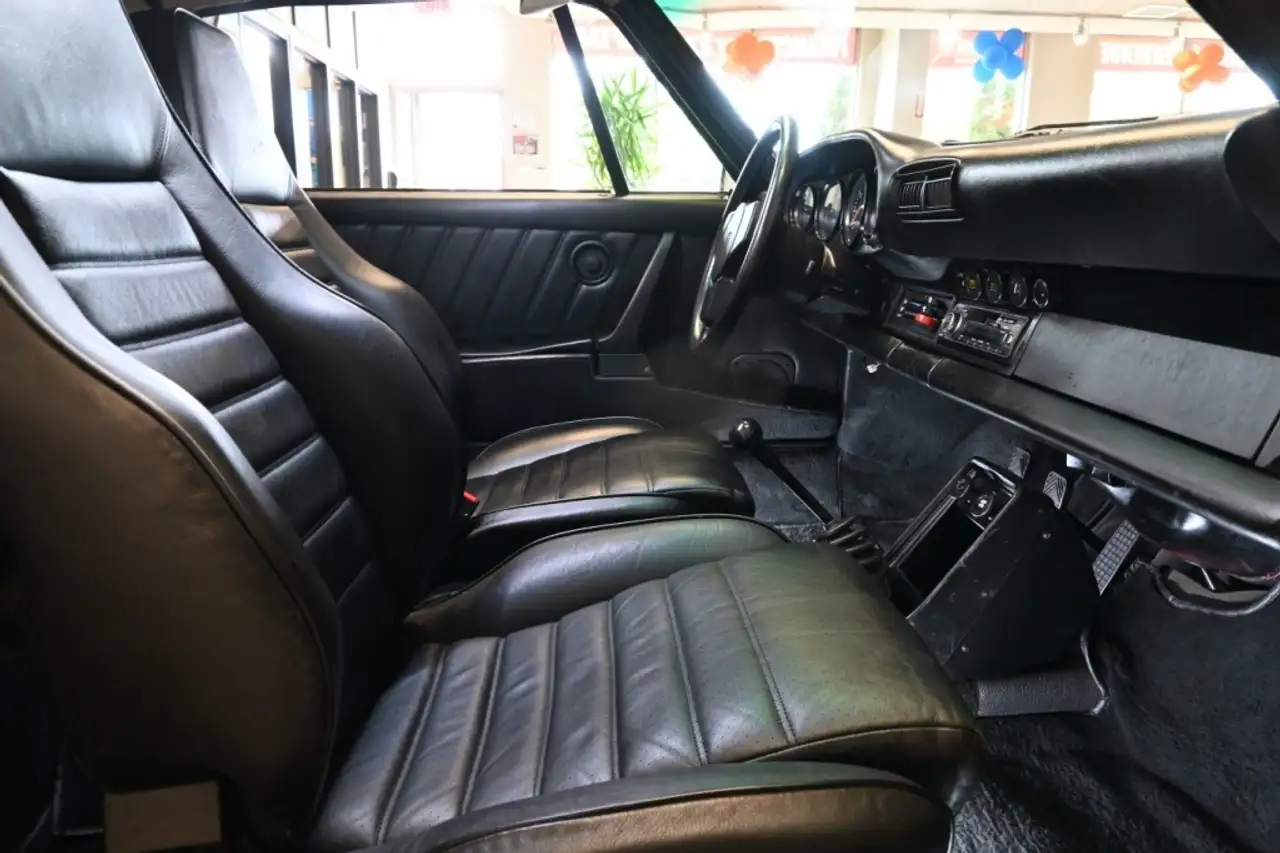Porsche 911 снимка Porsche 911