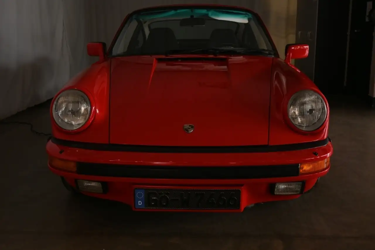 Porsche 911 снимка Porsche 911