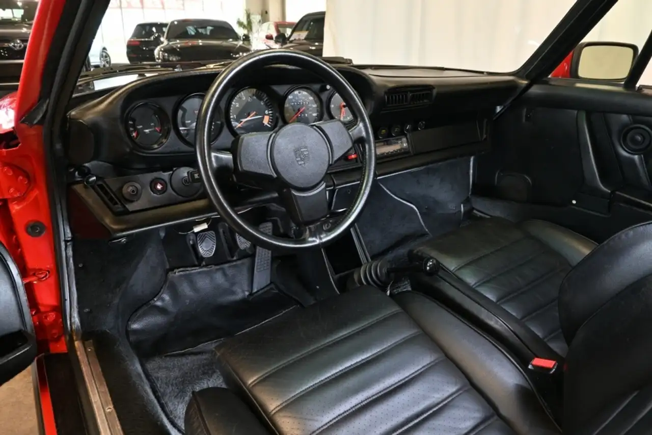 Porsche 911 снимка Porsche 911