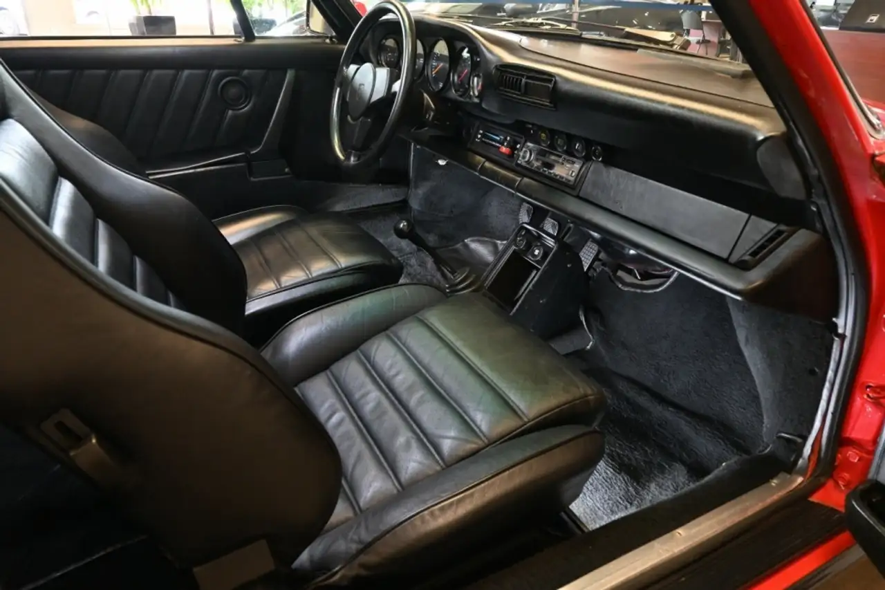 Porsche 911 снимка Porsche 911