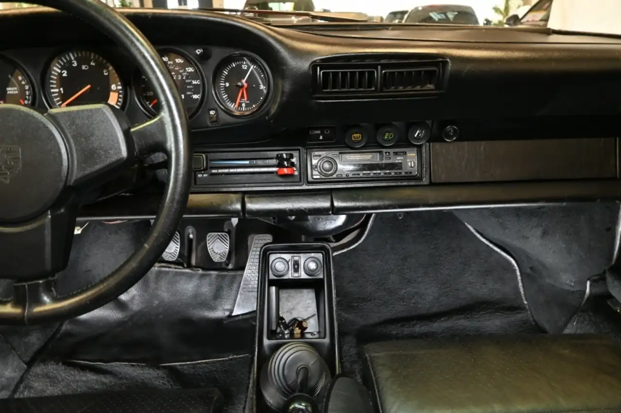 Porsche 911 снимка Porsche 911