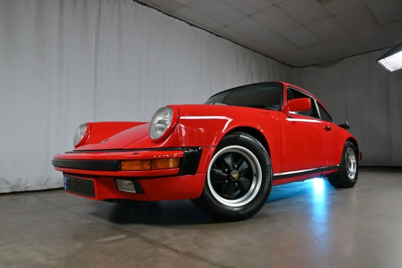 Porsche 911 снимка Porsche 911