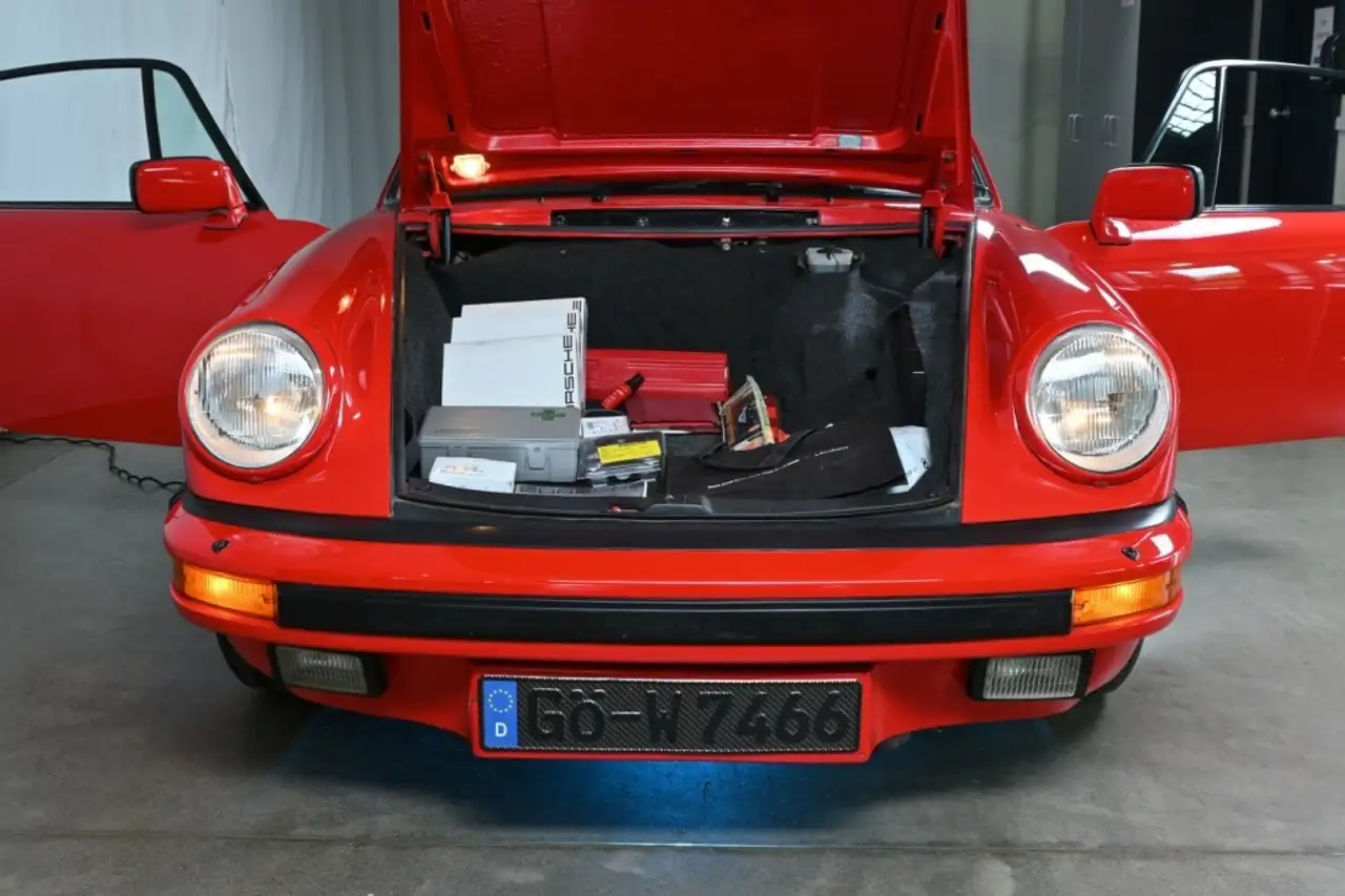 Porsche 911 снимка Porsche 911