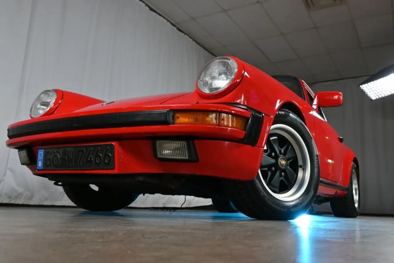 Porsche 911 снимка Porsche 911