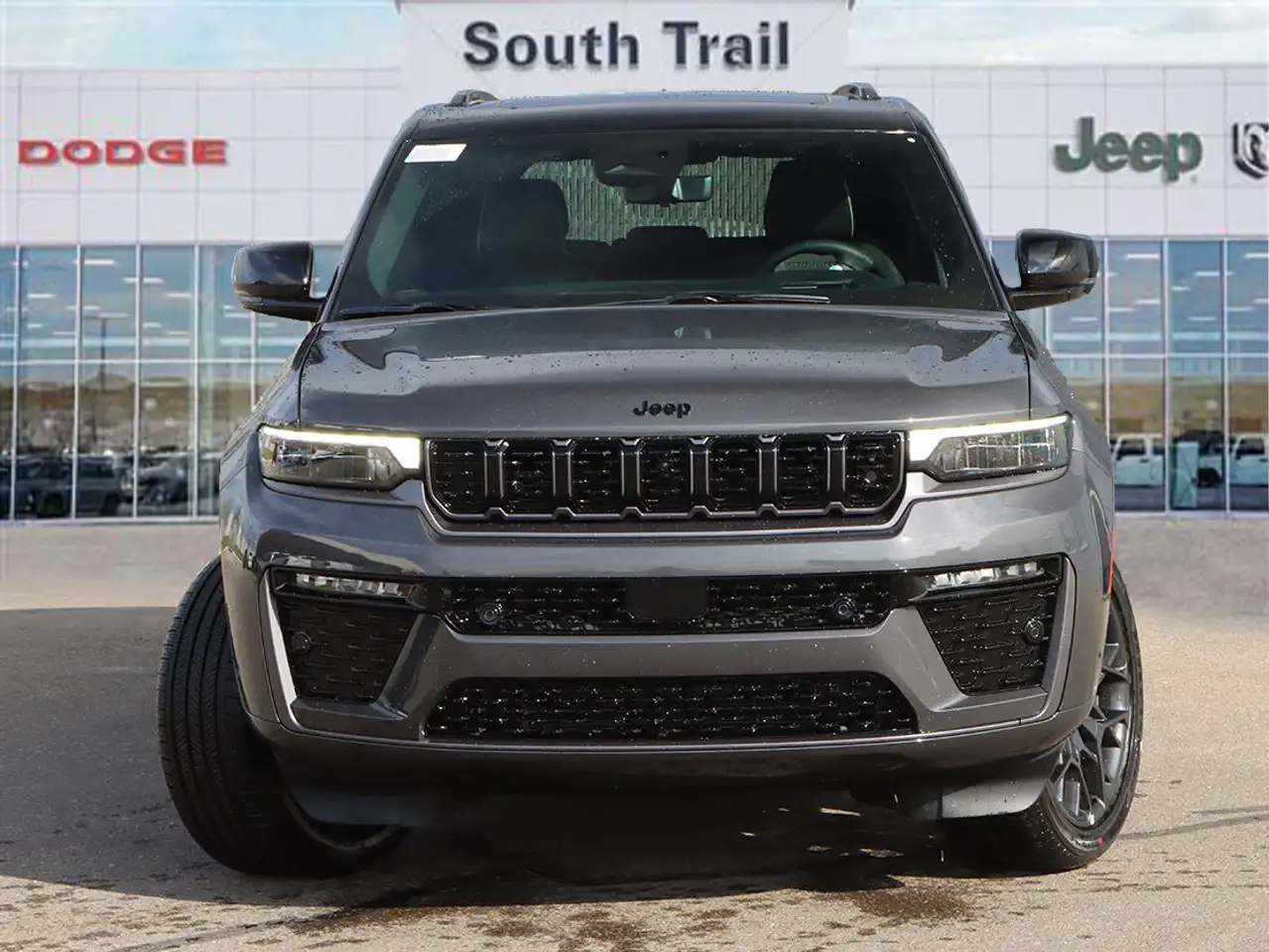 Jeep Grand Cherokee снимка Jeep Grand Cherokee