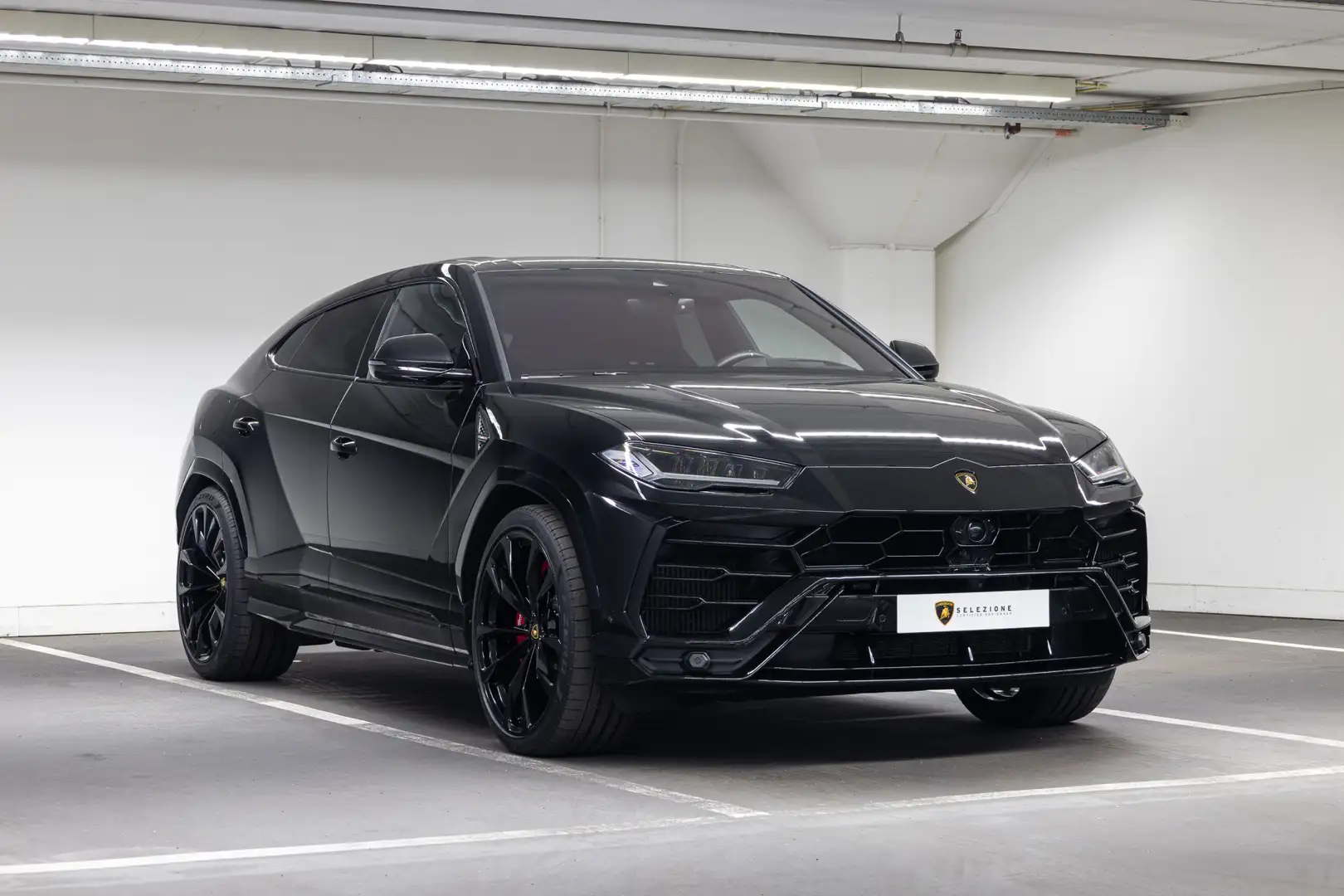 Lamborghini Urus 4.0 V8 Noir - 2