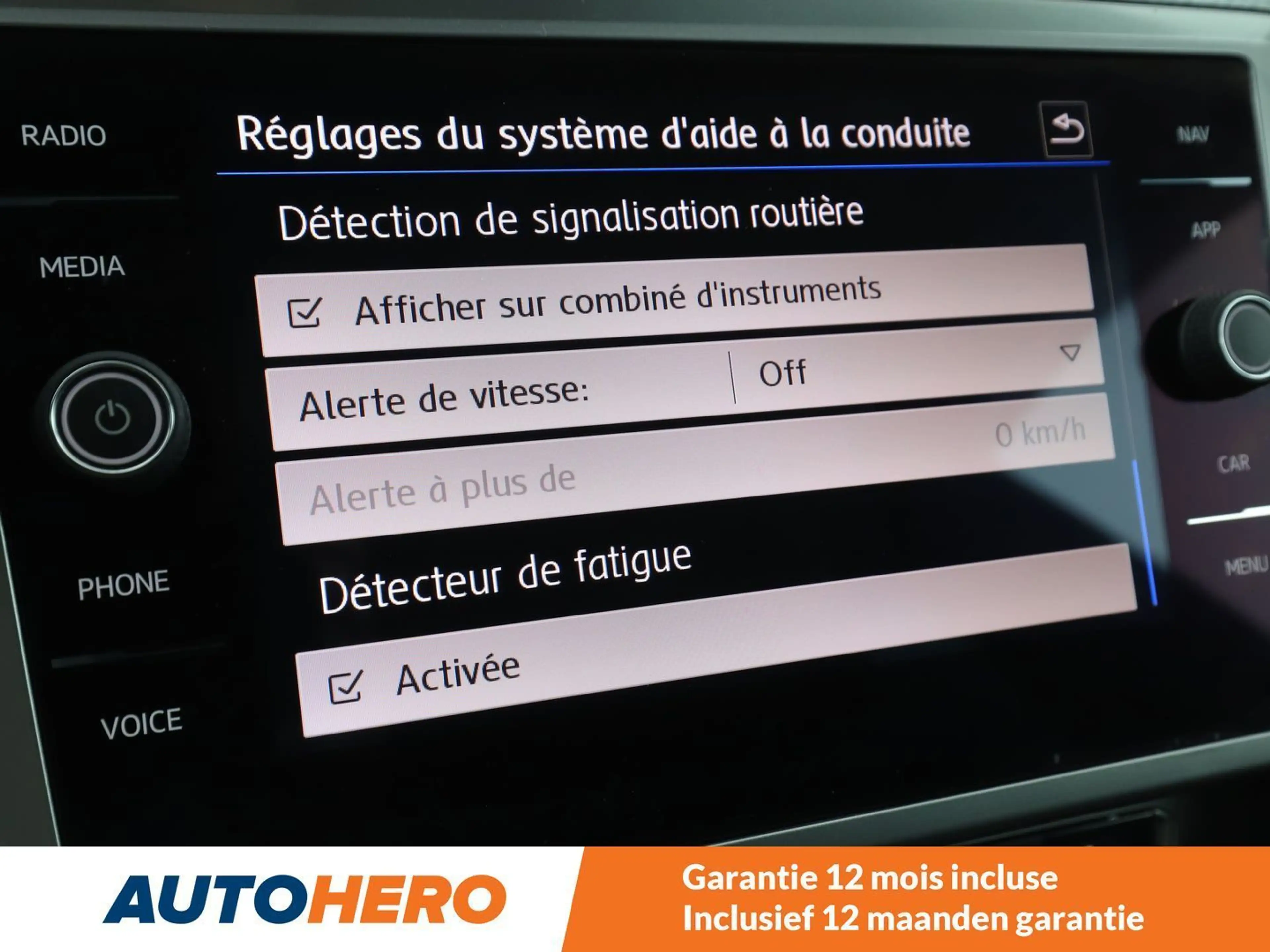 Volkswagen Passat Alltrack 2.0 TDI 4Motion BlueMotion Tech — photo 12