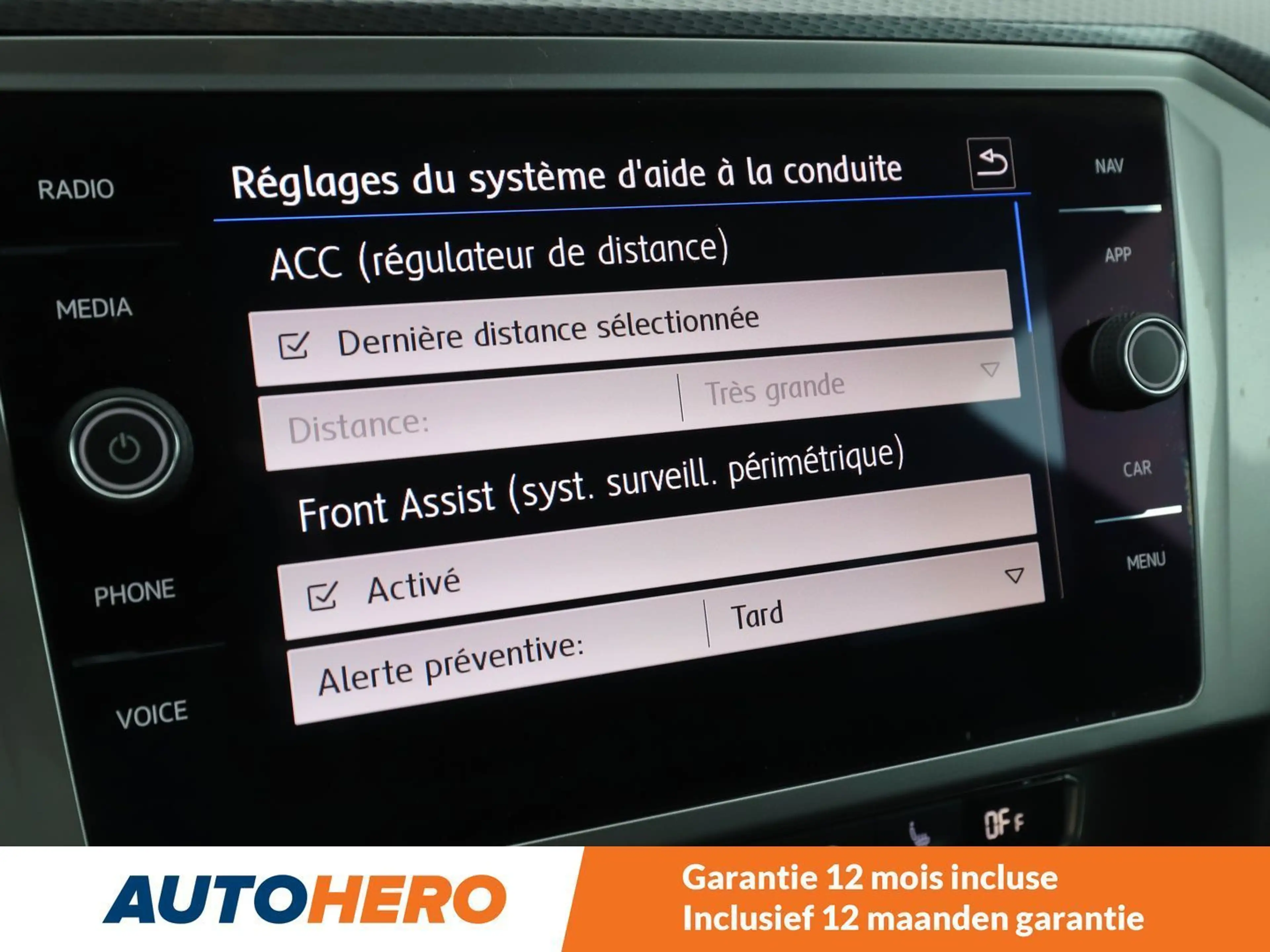 Volkswagen Passat Alltrack 2.0 TDI 4Motion BlueMotion Tech — photo 10