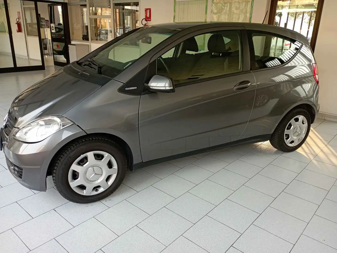 Mercedes-Benz A 160 Classe A - W/C 169 (150) be Efficiency- Coupe Grigio - 2