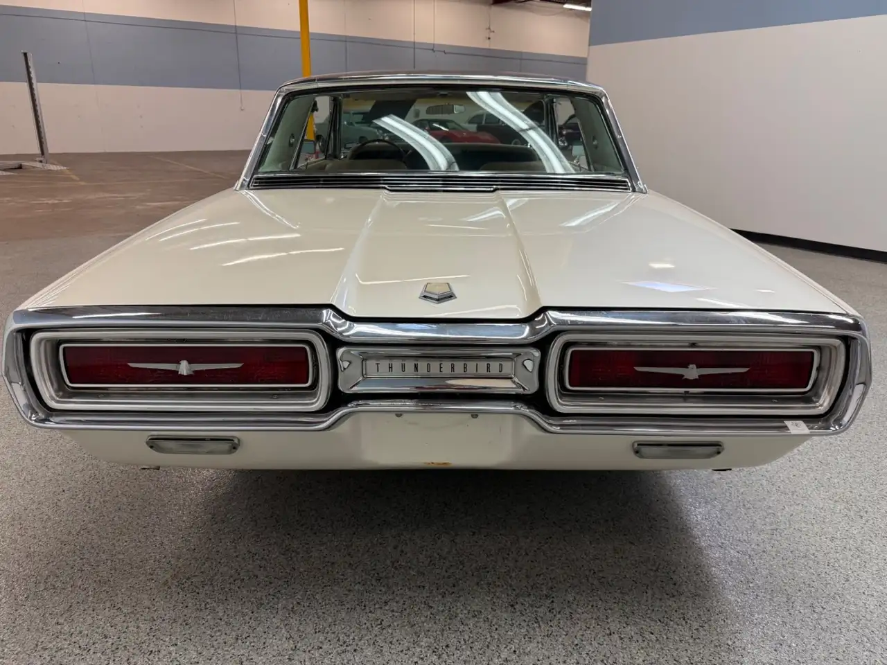 Ford Thunderbird Base, foto 7
