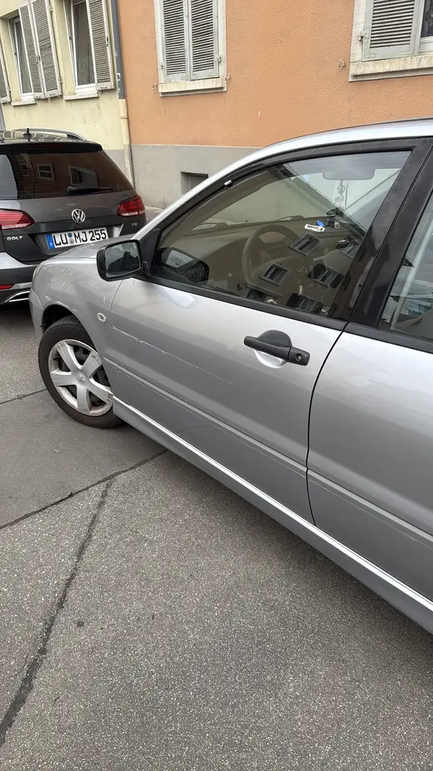 Mitsubishi Lancer fest Preis - 2