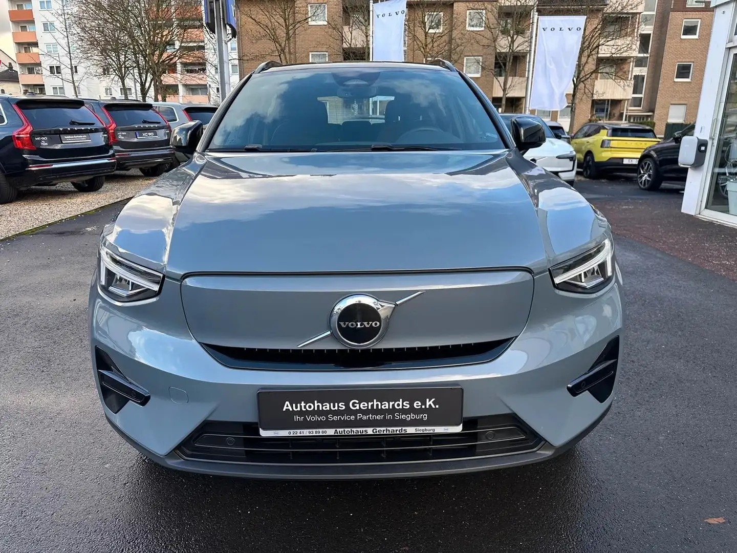 Volvo XC40 Plus Recharge FWD,AHK,BLIS,ACC,Batt. Zertif Gris - 2