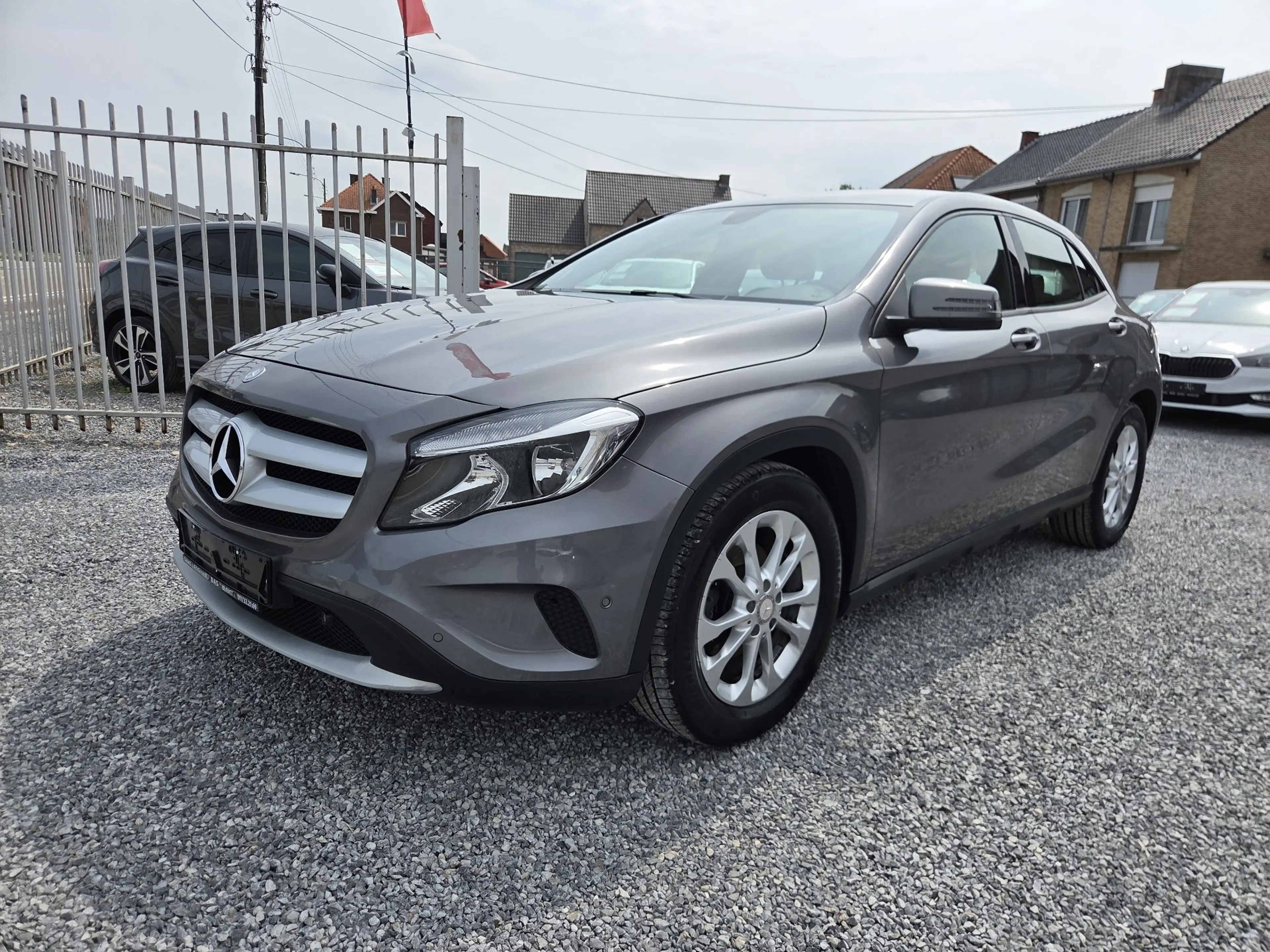 Mercedes-Benz GLA 180 GLA 180 d