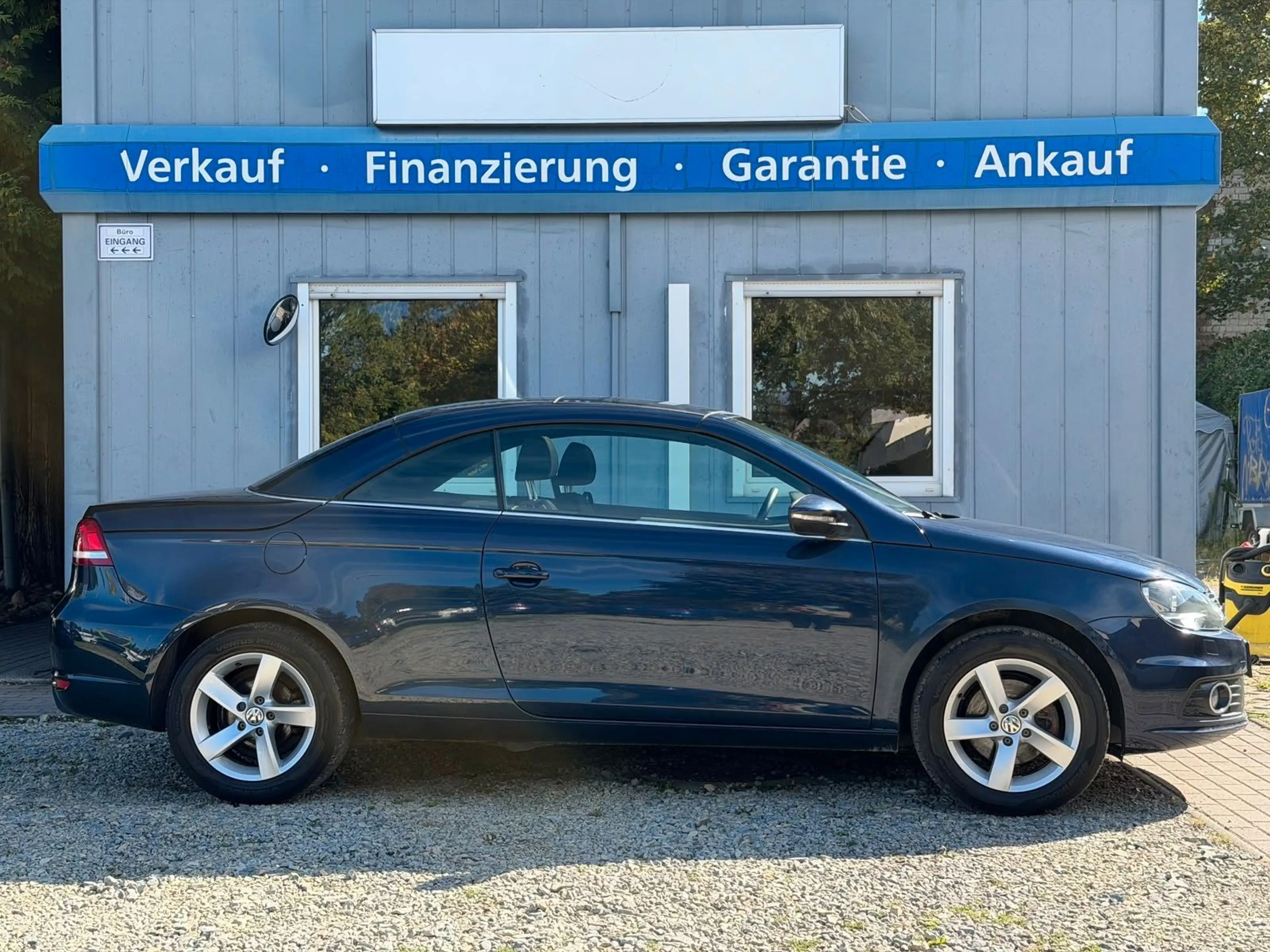 Volkswagen Eos 1.4 TSI*TÜV neu*Temp*Klima*SHZ*PDC — photo 4