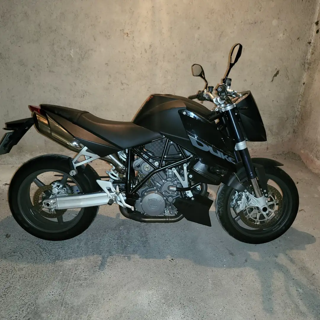 KTM 990 Super Duke Black Nero - 1