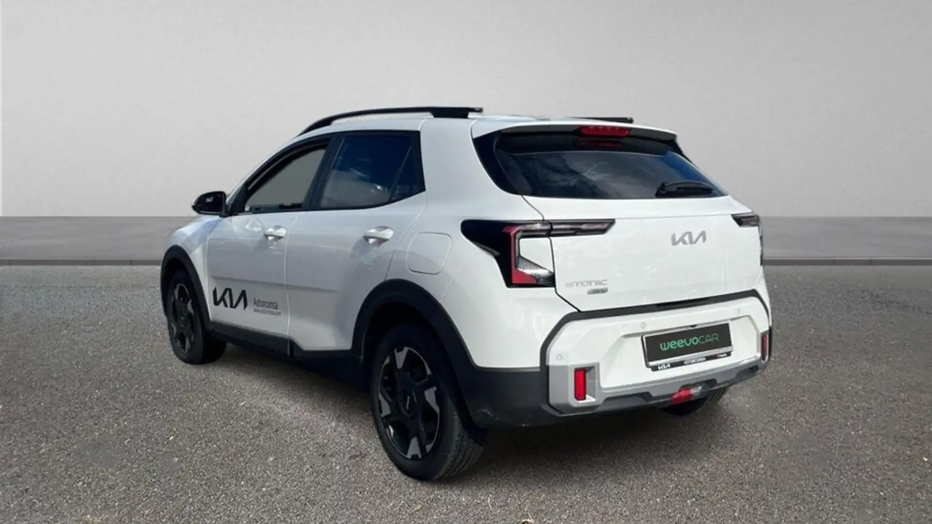 Kia Stonic 1.0 MHEV Drive DCT 115 Weiß - 2