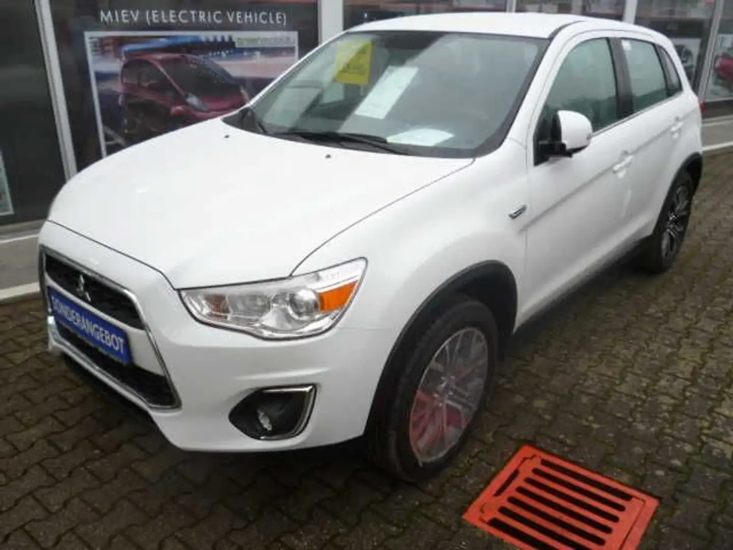 Mitsubishi ASX 1,6 Diamant Edition, Klima, SHZ,NSW Weiß - 1