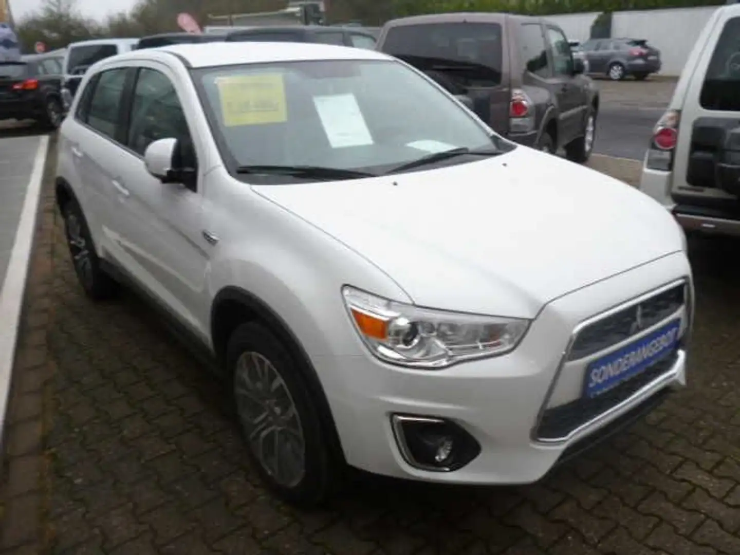 Mitsubishi ASX 1,6 Diamant Edition, Klima, SHZ,NSW Weiß - 2